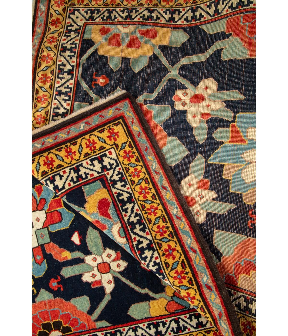 Oushak Ararat Rugs Mina Khani, Tappeto revival curdo del XIX secolo, tinto di Nature in vendita