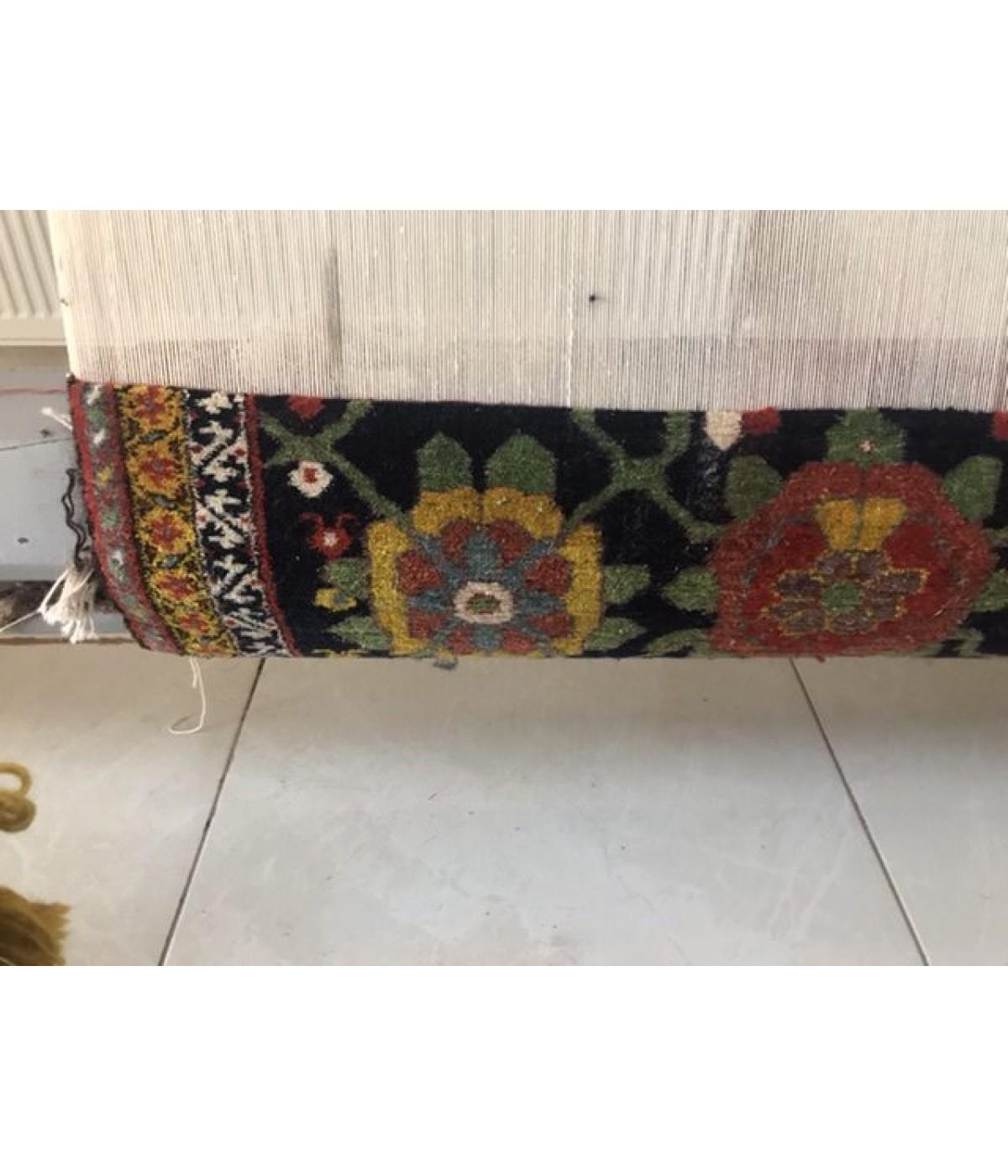 Oushak Ararat Rugs Mina Khani Rug, 19th Century Persian Revival Carpet, Natural Dyed For Sale