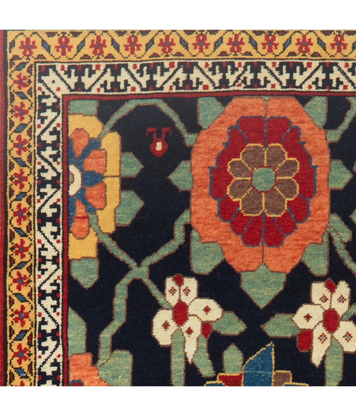 Noué à la main Ararat Rugs Tapis Mina Khani, tapis néo-persan du 19ème siècle, teint naturel en vente