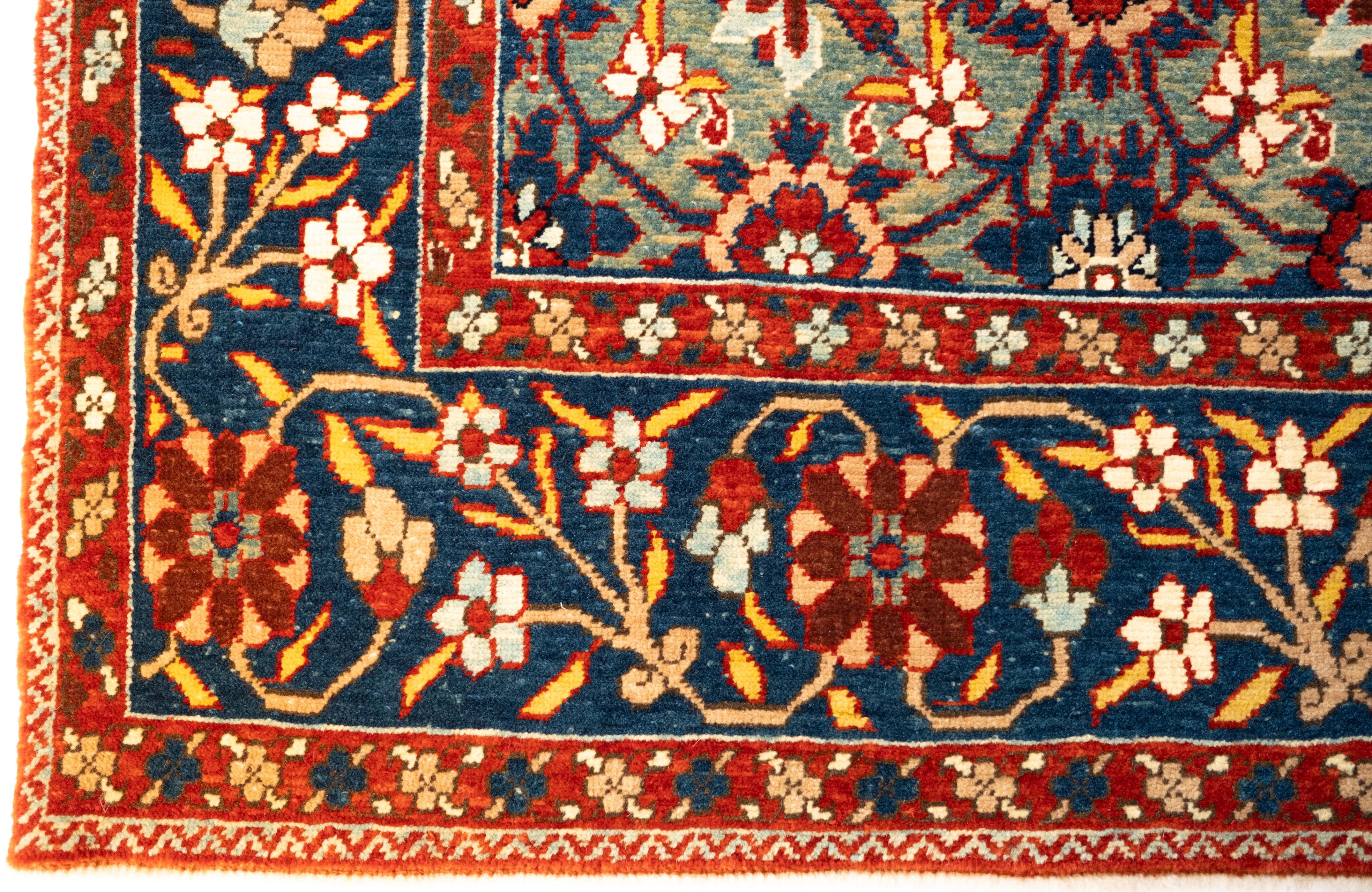 Ararat-Teppich Mina Khani, Teppich im persischen Stil des 19. Jahrhunderts, natürlich gefärbt (Pflanzlich gefärbt) im Angebot