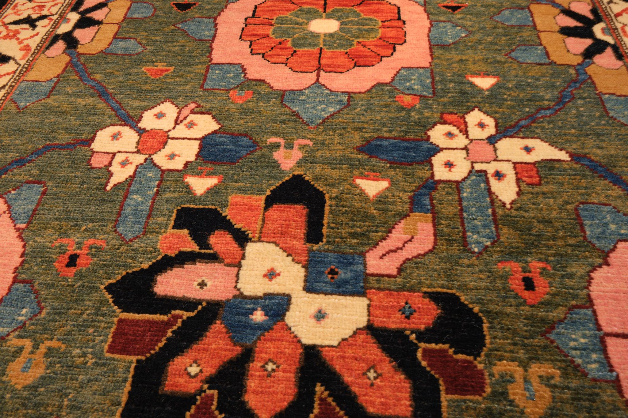 Contemporary Ararat Rugs Mina Khani Rug with Bidjar Border Persian Revival Carpet Natural Dye For Sale