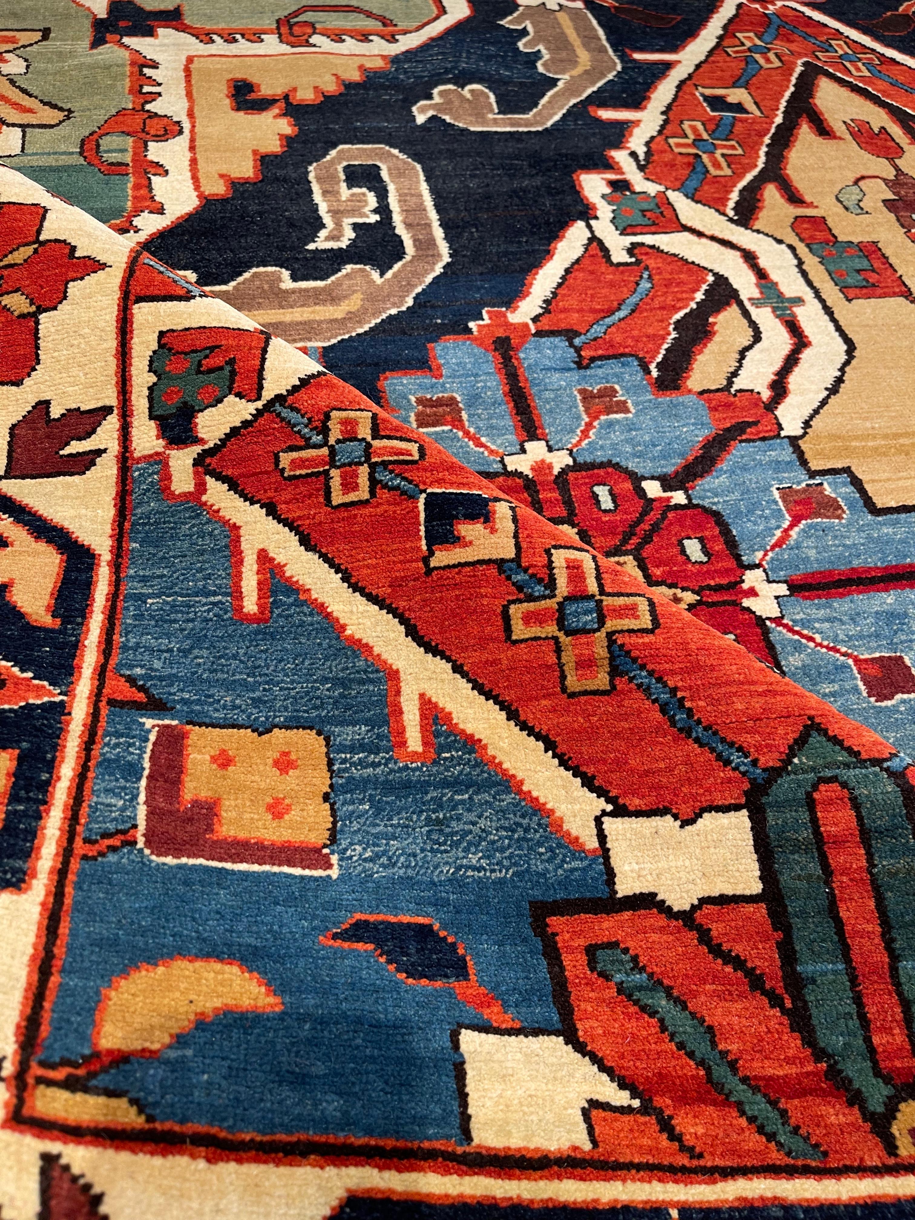Ararat-Teppich Nigde Teppich - Antiker Teppich im Kaukasus-Revival-Stil - Naturfarben  im Angebot 1