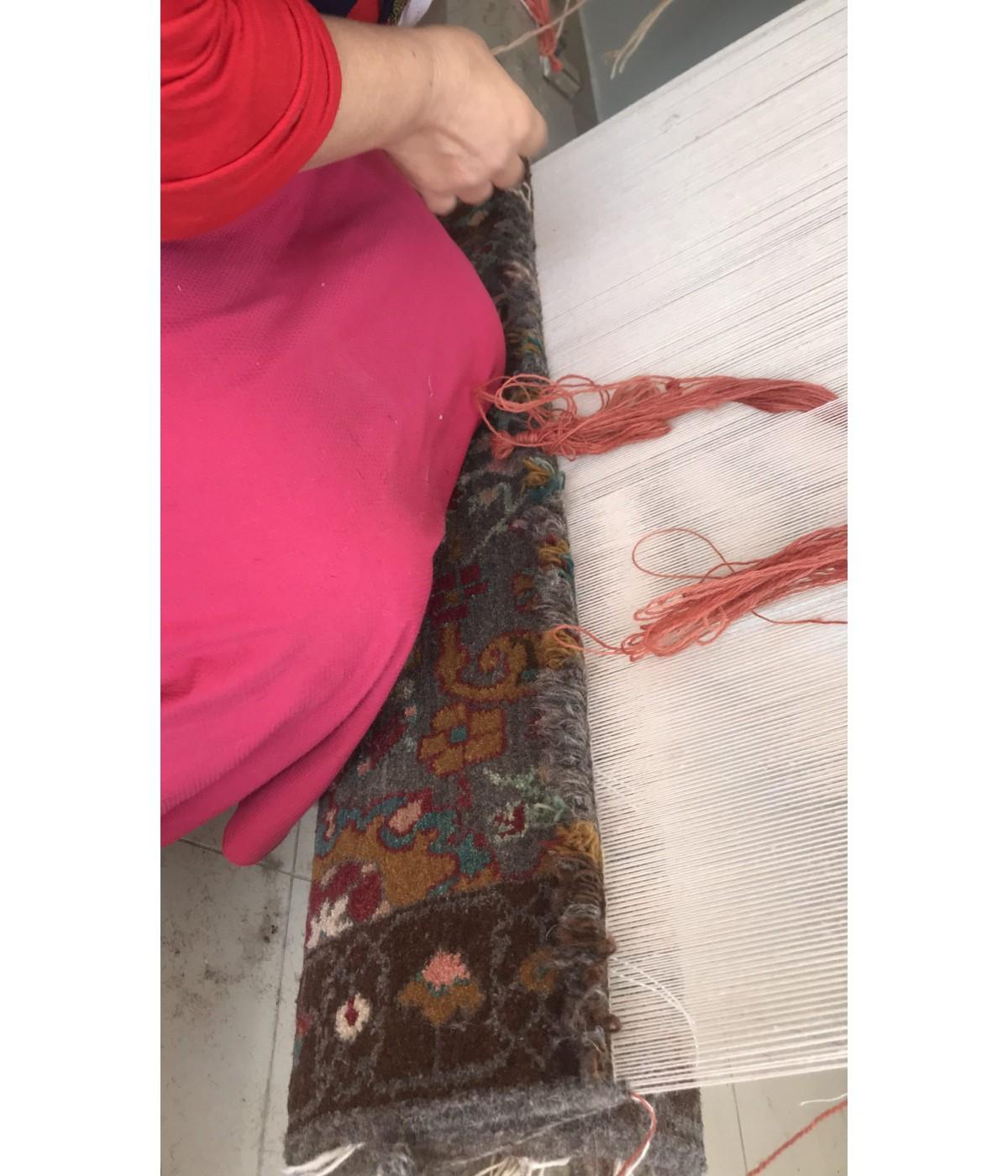Ararat Rugs Palmettes and Flowers Lattice Rug Antique Revival Carpet Natural Dye In New Condition For Sale In Tokyo, JP