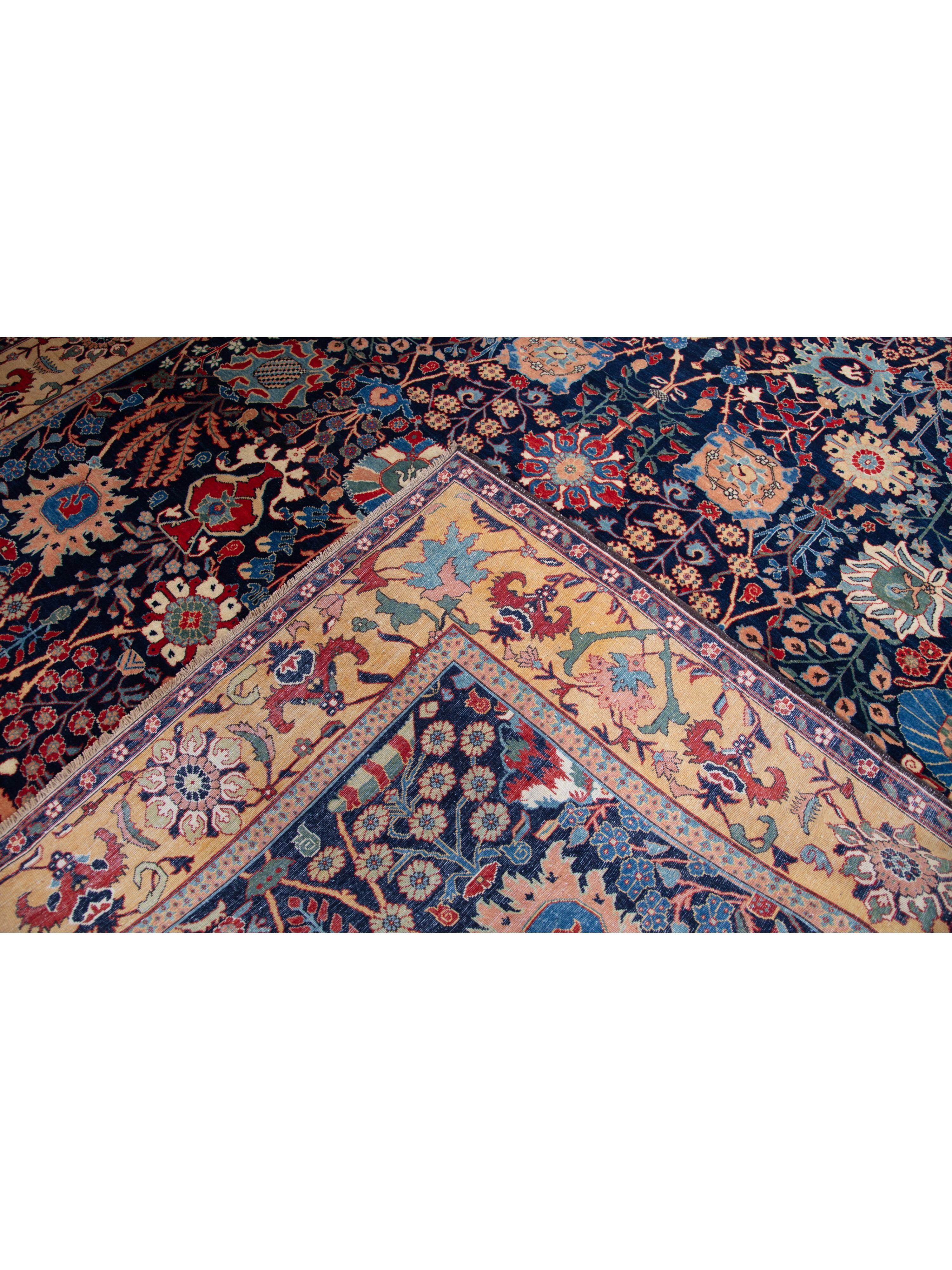 Ararat Rugs Safavid Kirman Vase Technik Teppich Kerman Revival Teppich Natural Dyed (Pflanzlich gefärbt) im Angebot