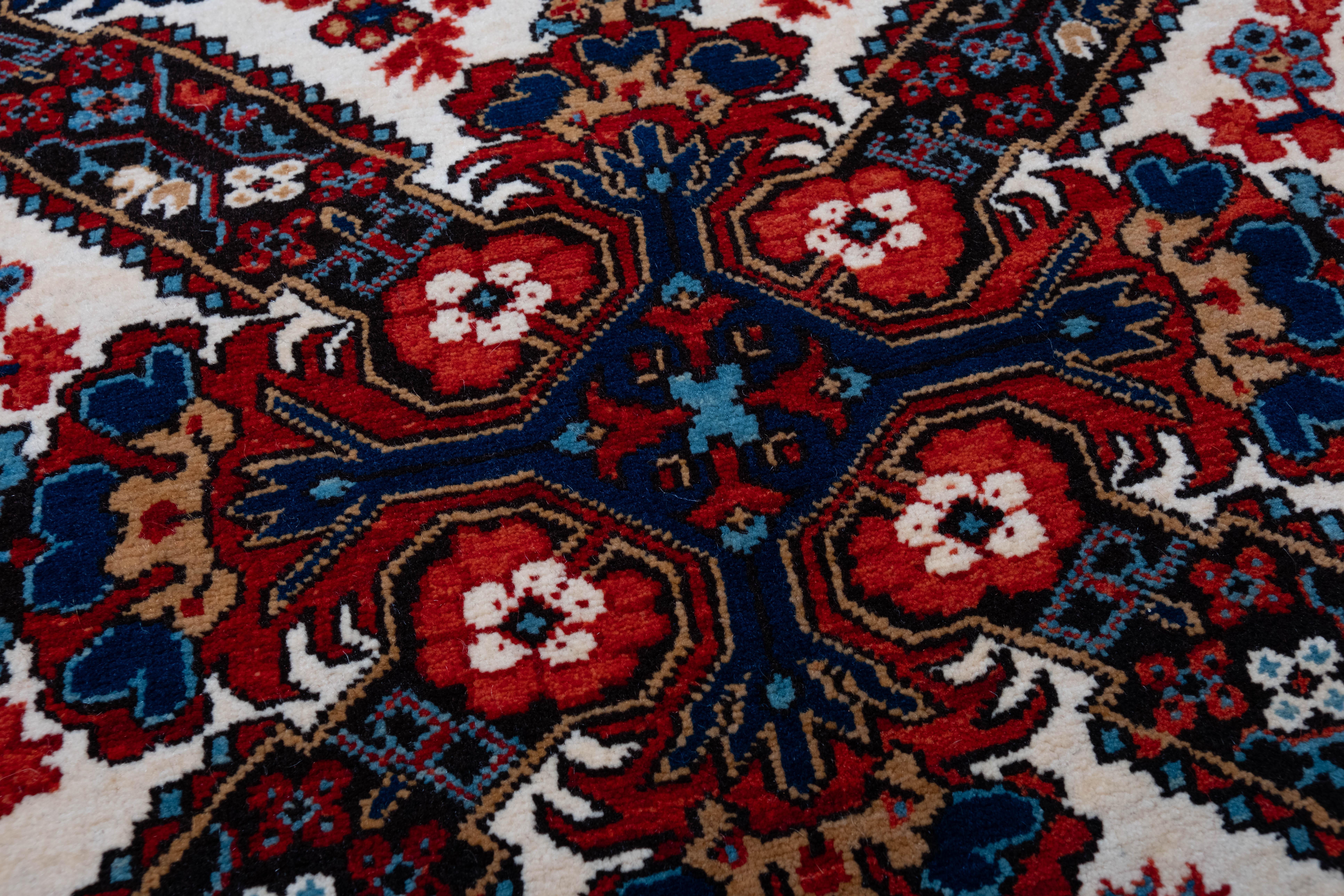 Ararat Rugs Seichur Kuba Rug Caucasian Antique Kazak Revival Carpet Natural Dyed In New Condition For Sale In Tokyo, JP