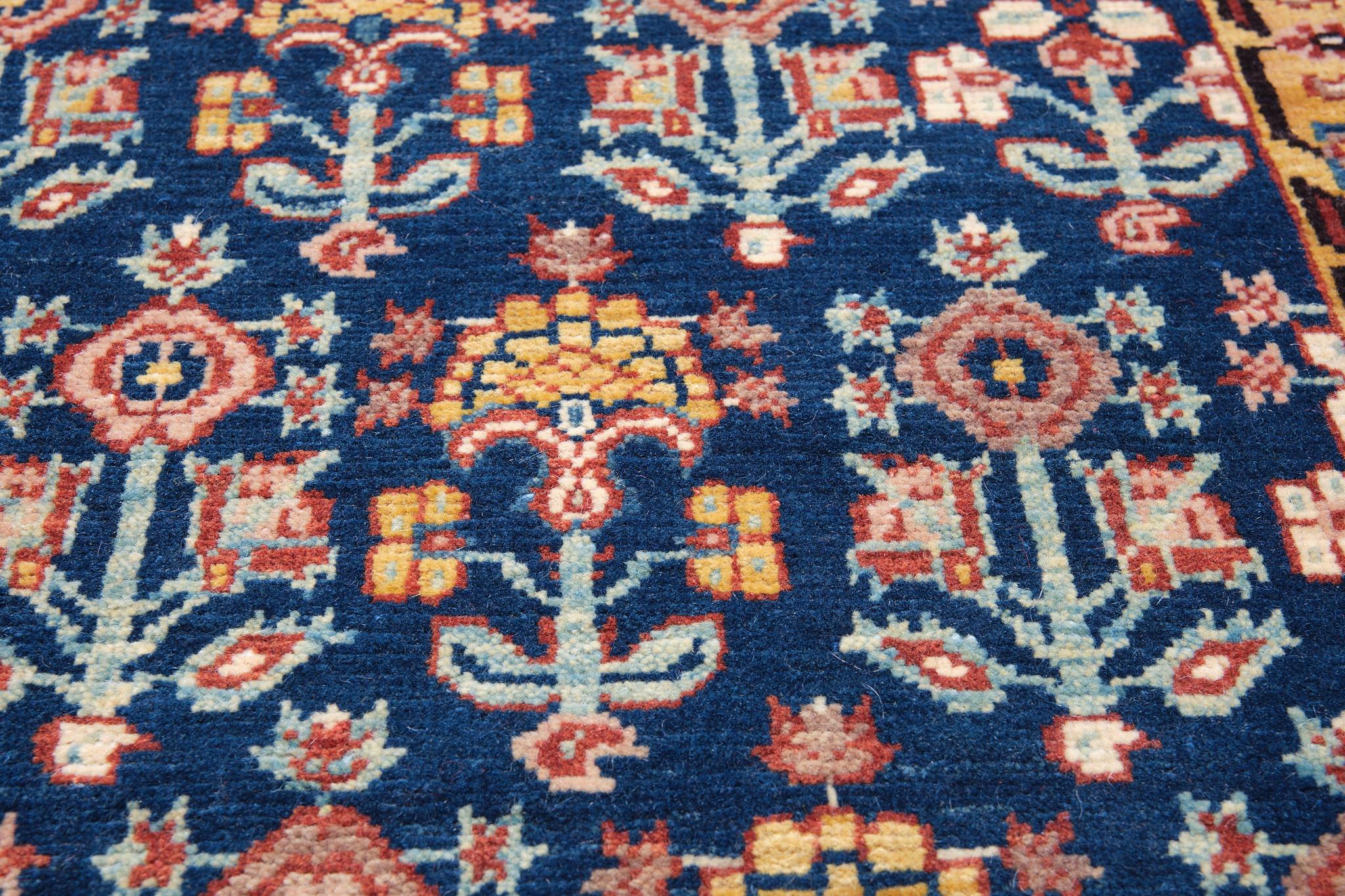 Ararat Rugs Alfombra Senna Filas de Flores Alfombra Gerous Renacimiento Persa Teñido Natural Turco en venta