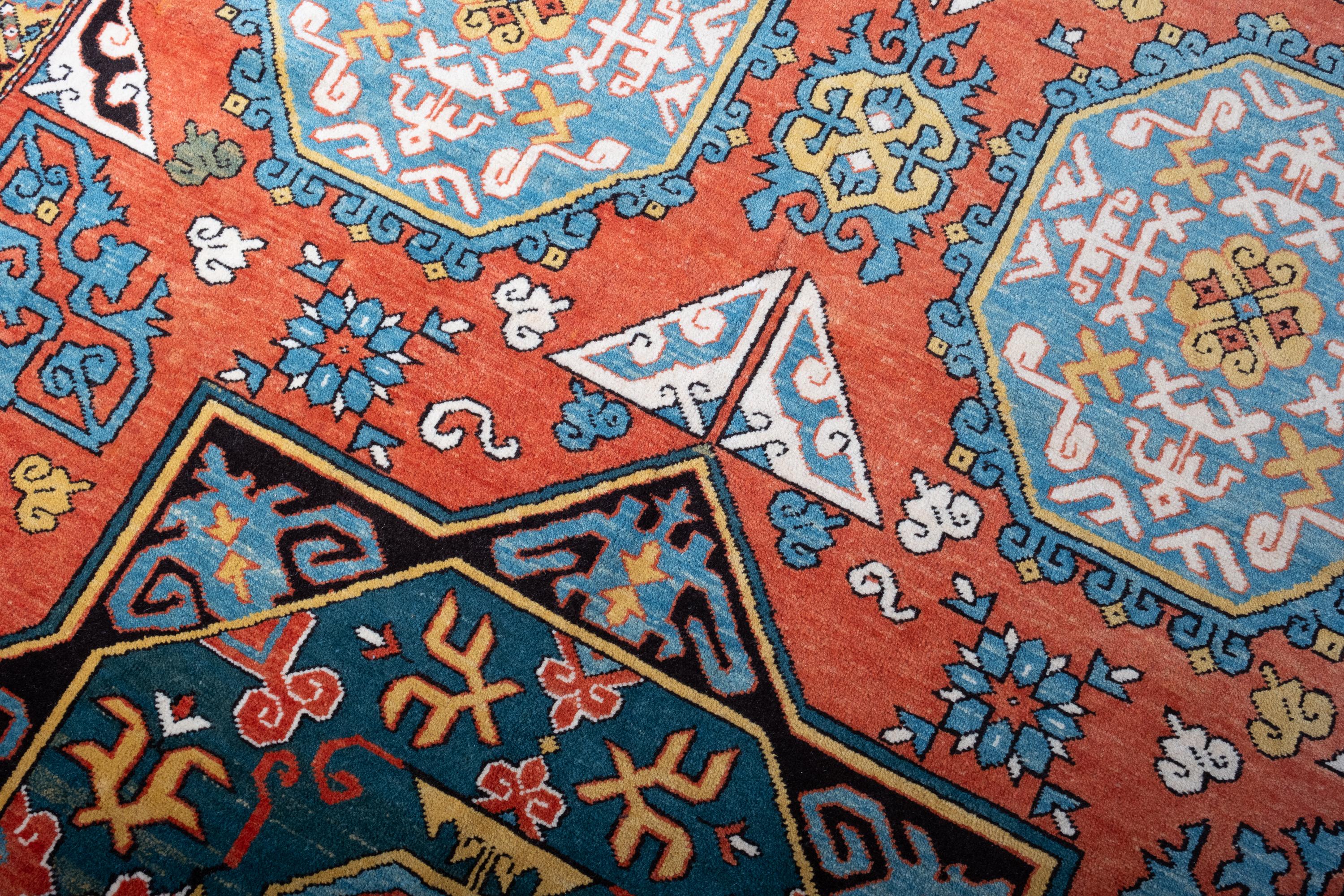 Ararat Teppich Star and Octagon Medaillon Teppich Anatolian Revival Teppich natürlich gefärbt (Oushak) im Angebot