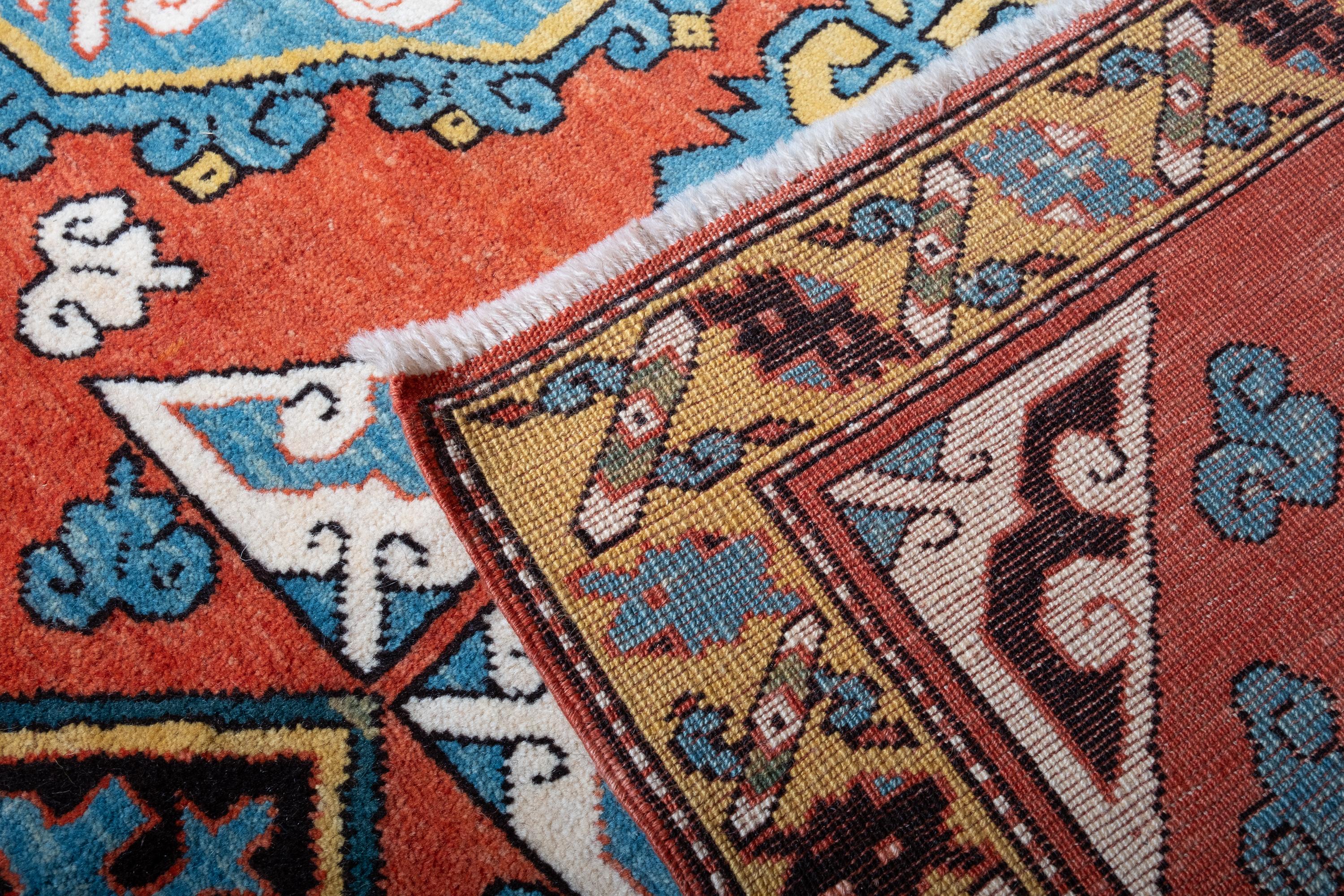Ararat Teppich Star and Octagon Medaillon Teppich Anatolian Revival Teppich natürlich gefärbt (Türkisch) im Angebot