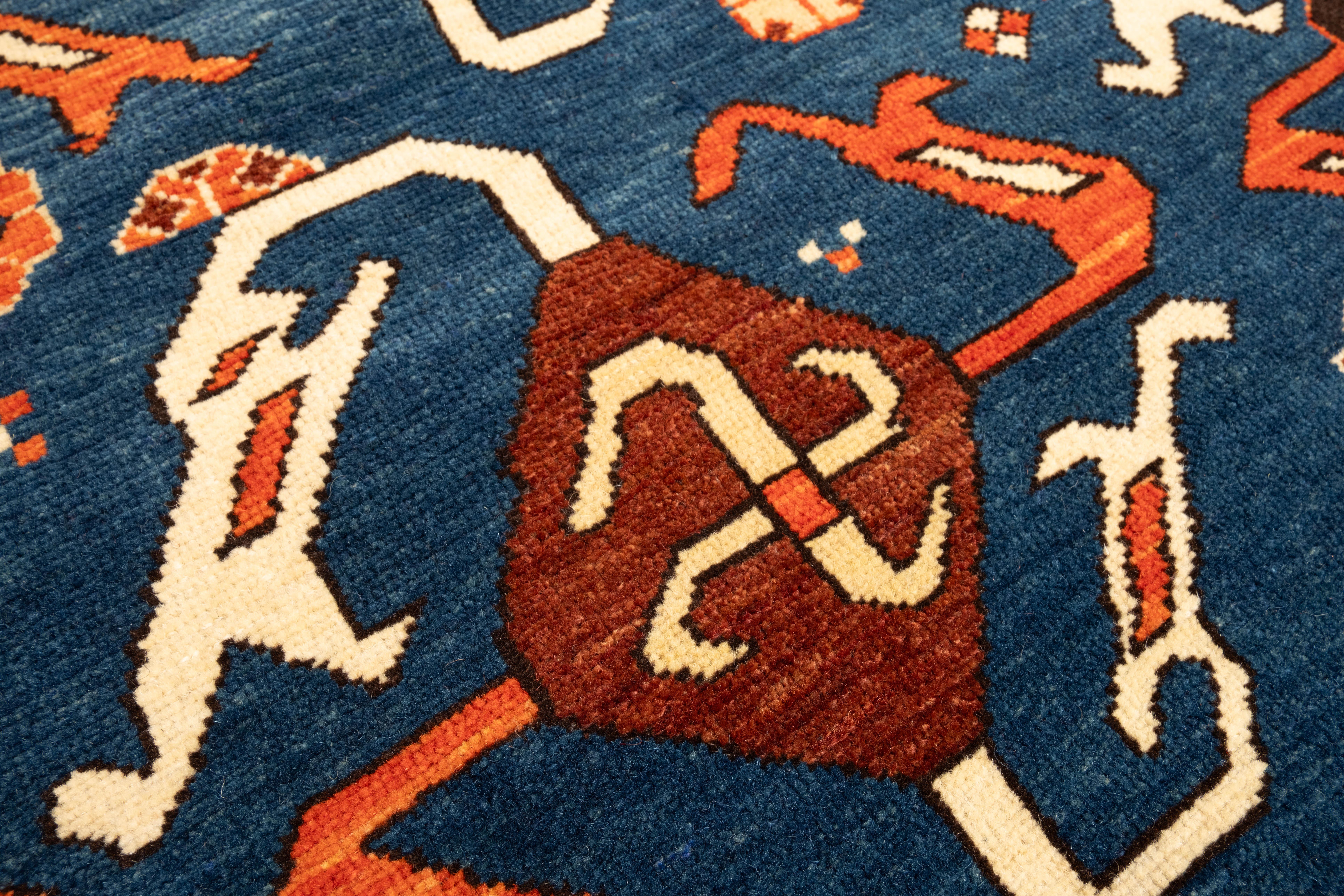 Ararat Rugs Swastika Design Teppich, Antike Kaukasus Revival Teppiche, Natürlich gefärbt (Handgeknüpft) im Angebot