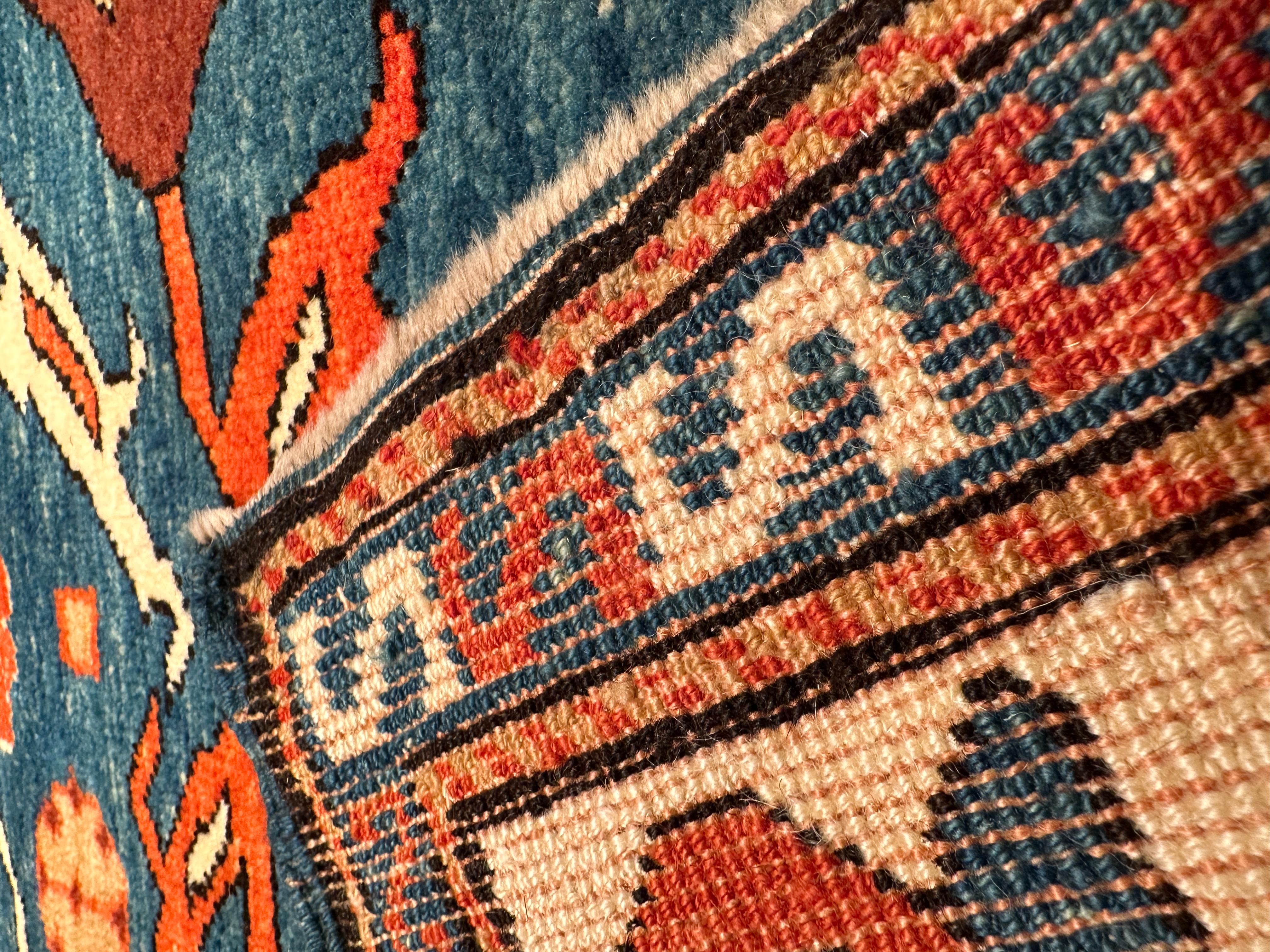 Ararat Rugs Swastika Design Teppich, Antike Kaukasus Revival Teppiche, Natürlich gefärbt (Türkisch) im Angebot