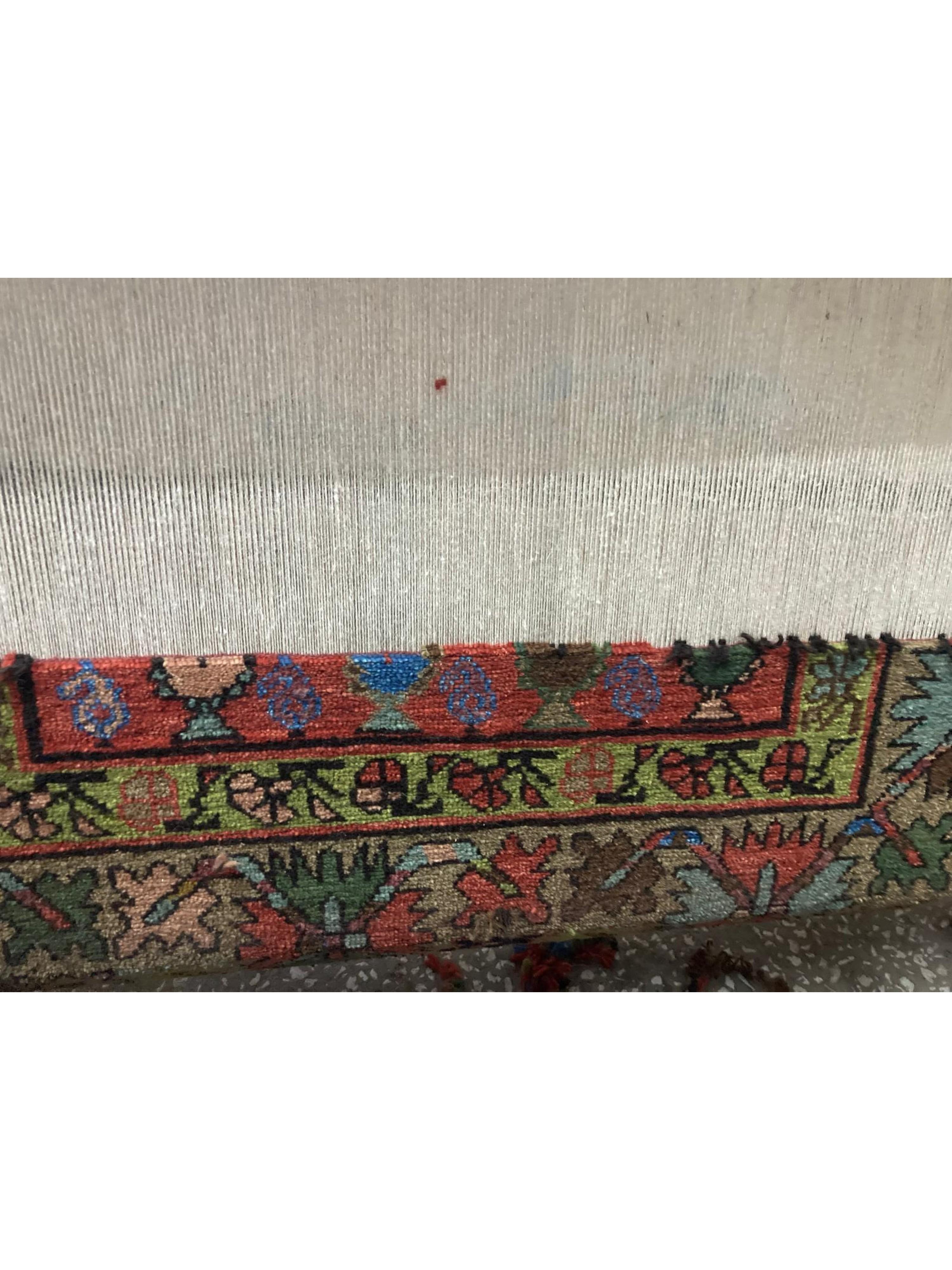 Ararat Rugs Alfombra Talish Boteh Alfombra del renacimiento caucásico del siglo XIX, teñida al natural Renacimiento en venta
