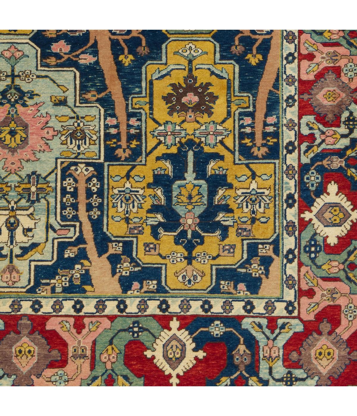 The Ararat Rugs the Barbieri Tree Design Carpet, Persian Revival Rug, Natural Dyed (Wolle) im Angebot
