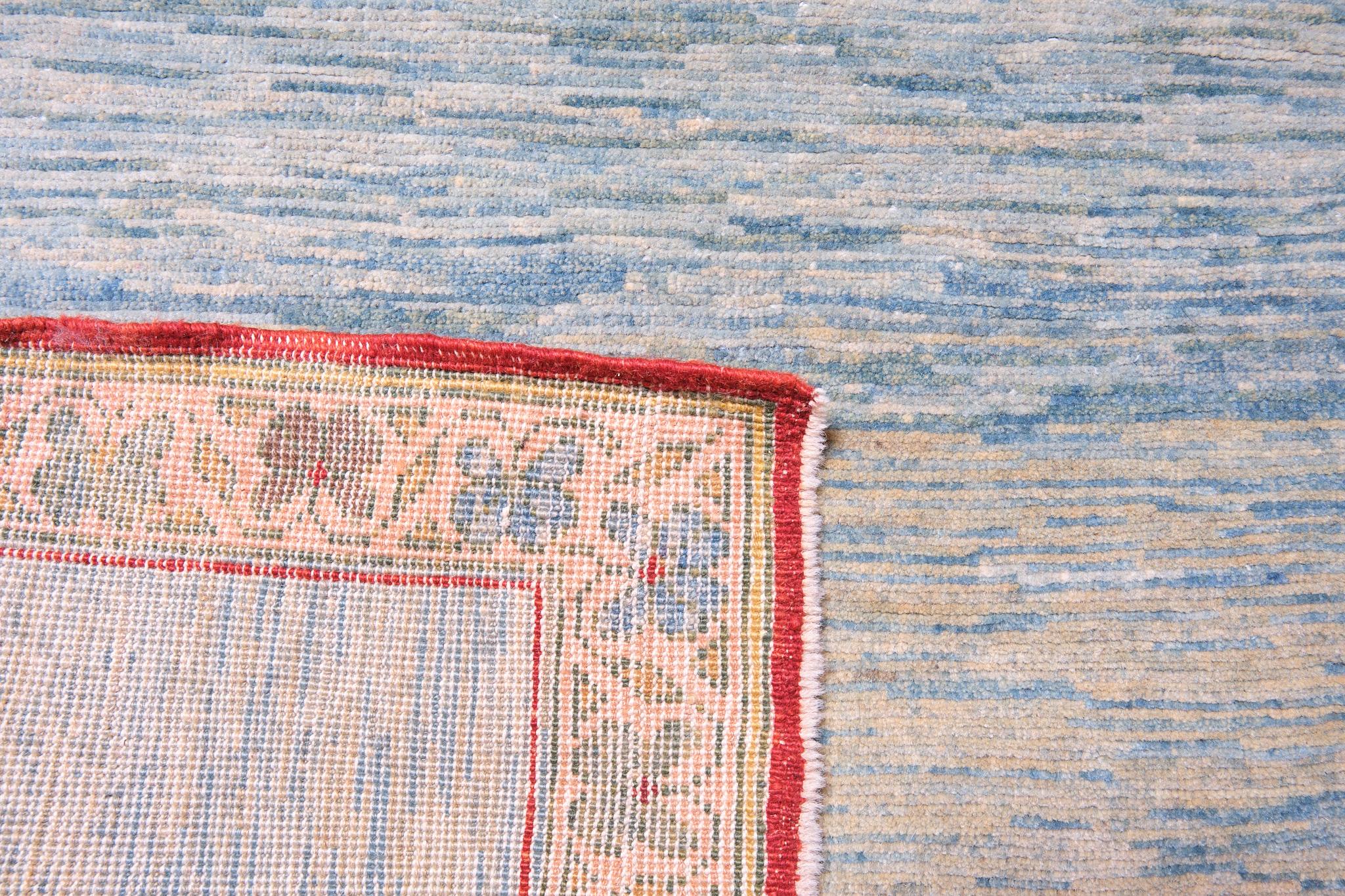 Ararat-Teppiche – Blauer Teppich – moderner impressionistischer Flussteppich, natürlich gefärbt (Revival) im Angebot