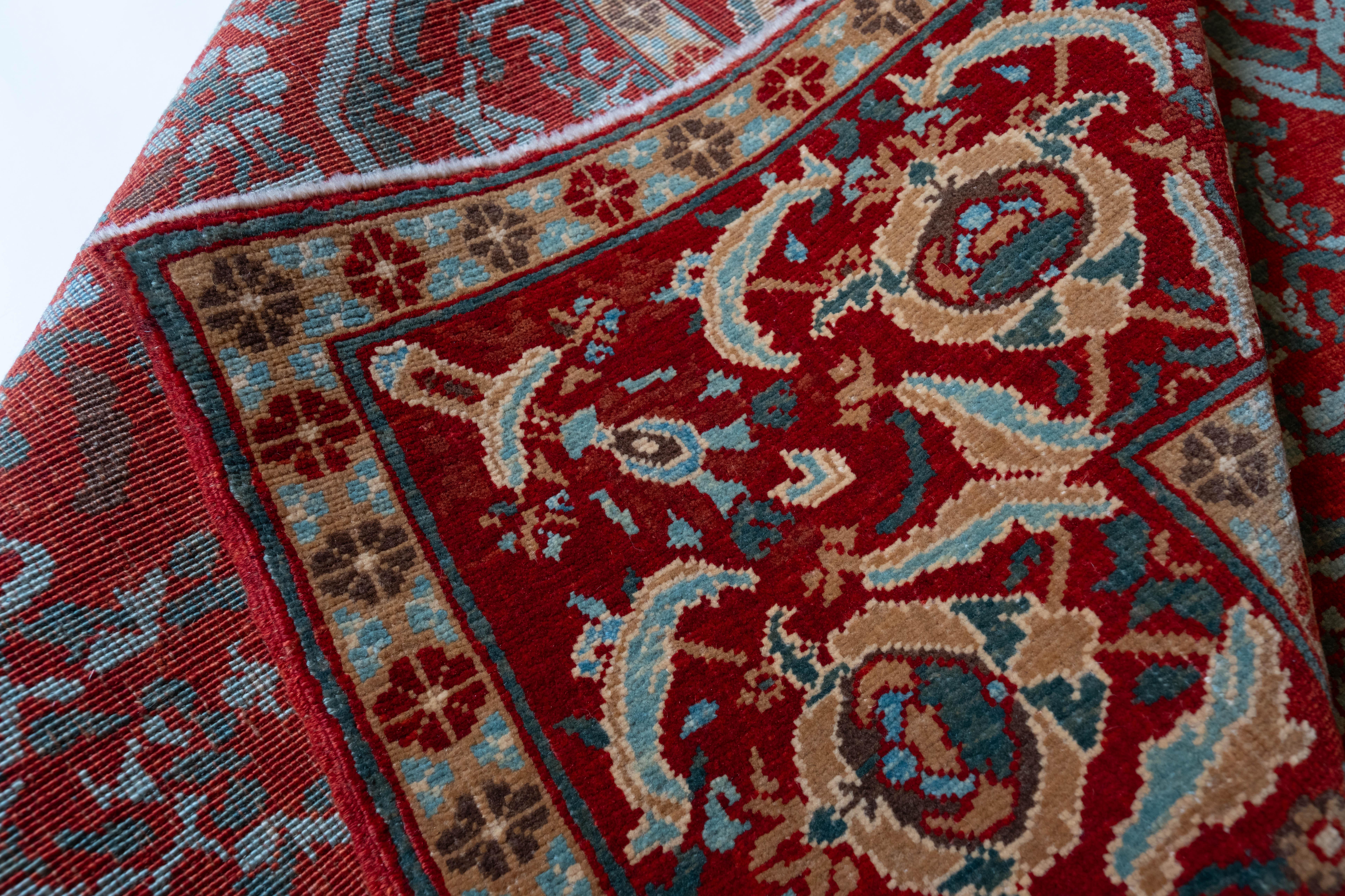 Ararat Teppich Türkischer Hofgewerbe-Teppich Ottoman Revival Teppich Naturfarben im Zustand „Neu“ im Angebot in Tokyo, JP