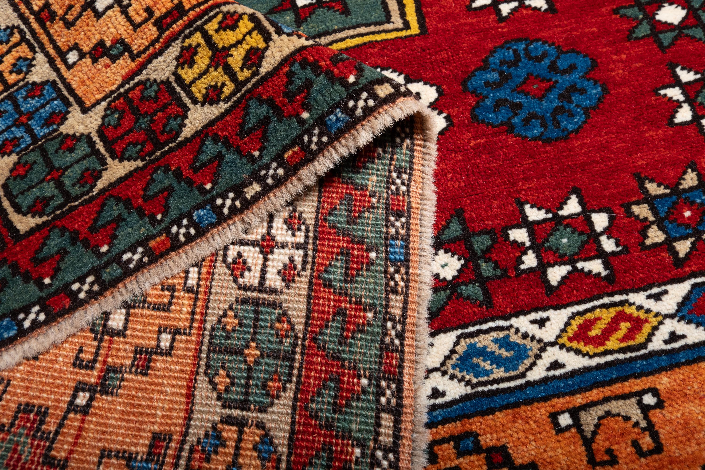 Wool Ararat Rugs Two Medallions Kagizman Kazak Rug Antique Revival Carpet Natural Dye For Sale