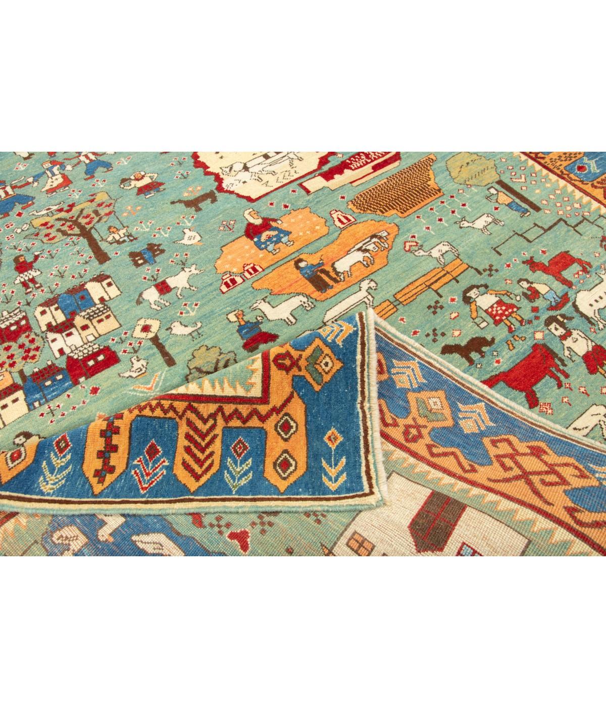 Tappeto turco a tema villaggio di Ararat Rugs, tappeto azero, tinto naturale in vendita 1