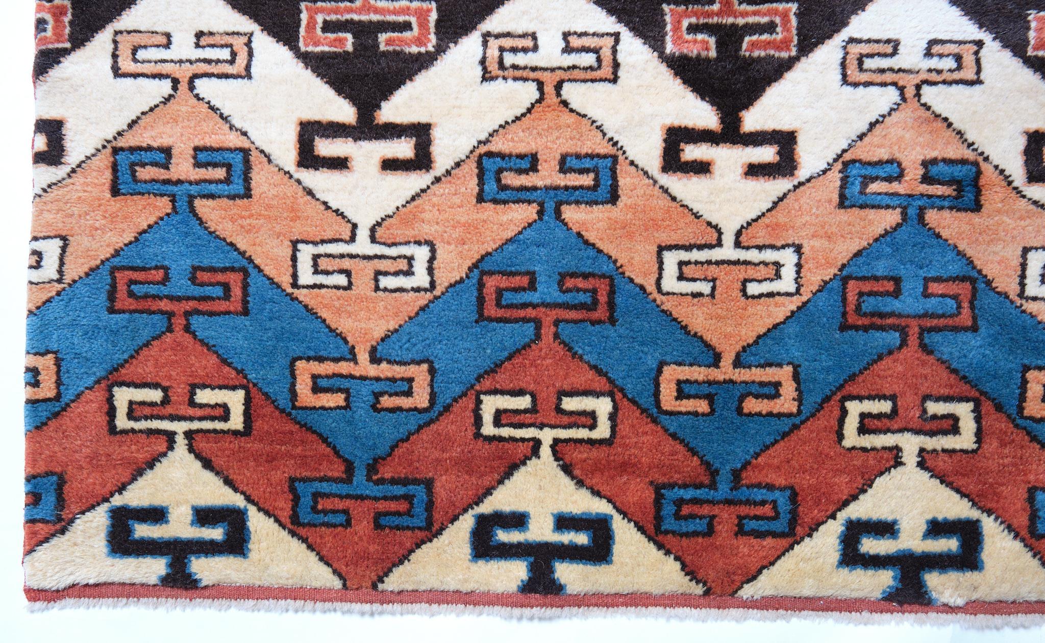 Oushak Ararat Rugs Zig-Zag Lines Rug, Antique Anatolian Revival Carpet, Natural Dyed For Sale