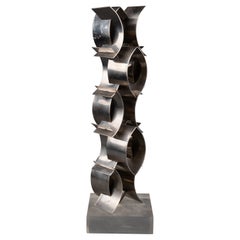Arata Isazaki (1931-2022) „Architektenmodell“ Gebogene Metallbleche C.