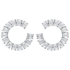 ARAYA 0.30 Carat Emerald Cut Diamond Classic Hoops in 18 Karat White Gold