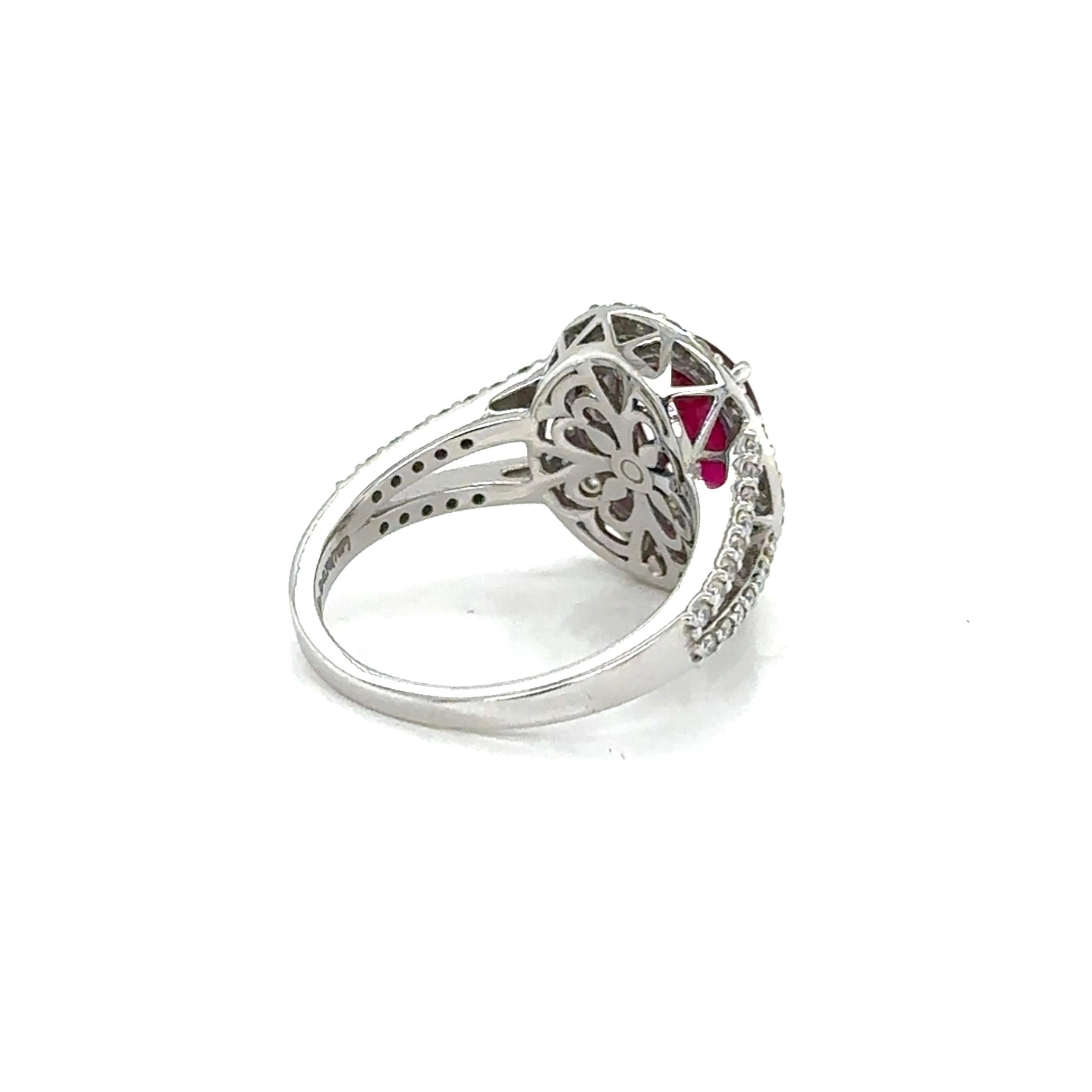 Bague ARAYIAN de 1,33 carats en rubis et diamants Unisexe en vente