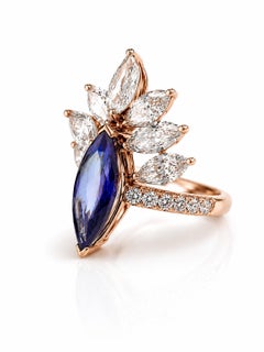 ARAYIAN 3.33 Carat Blue Ssapphire and Diamond Ring in 18 Karat Rose Gold