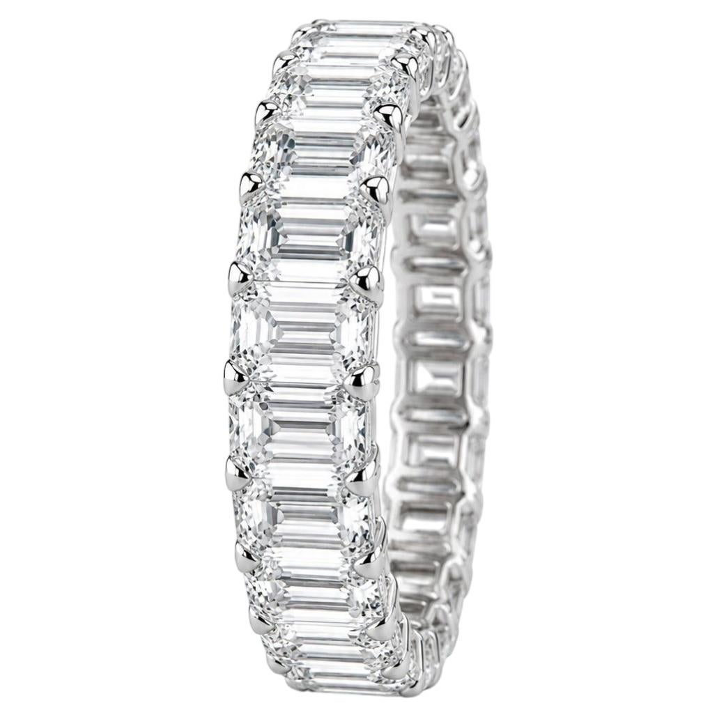 ARAYIAN Diamond Eternity Band with 3.75 Carats of Emerald Cut Diamonds