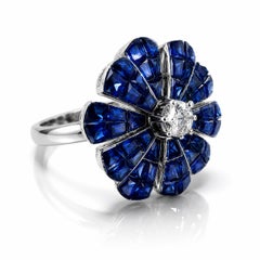 Anello floreale ARAYIAN con zaffiro e diamanti in oro bianco 18 carati