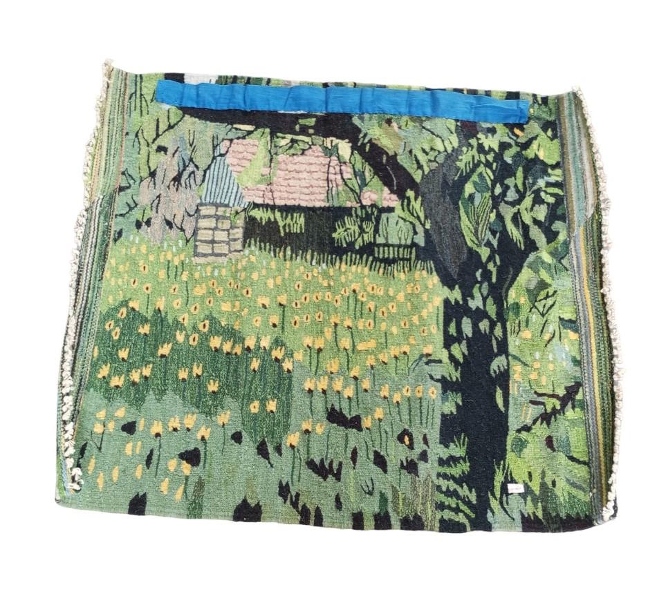 European tapestry with green hue, handmade in wool For Sale 3