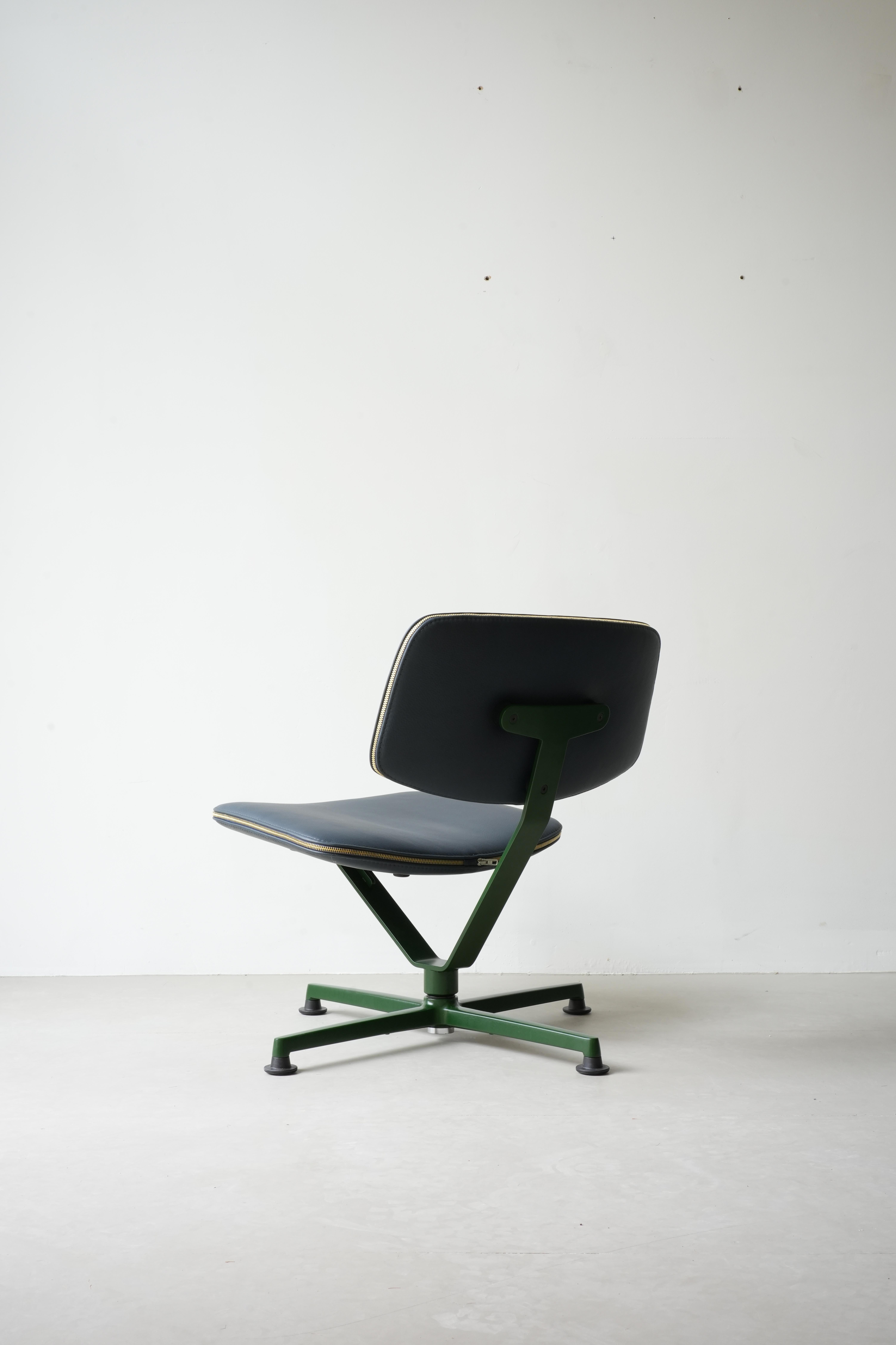 Arba Lounge Chair by raawii For Sale 3