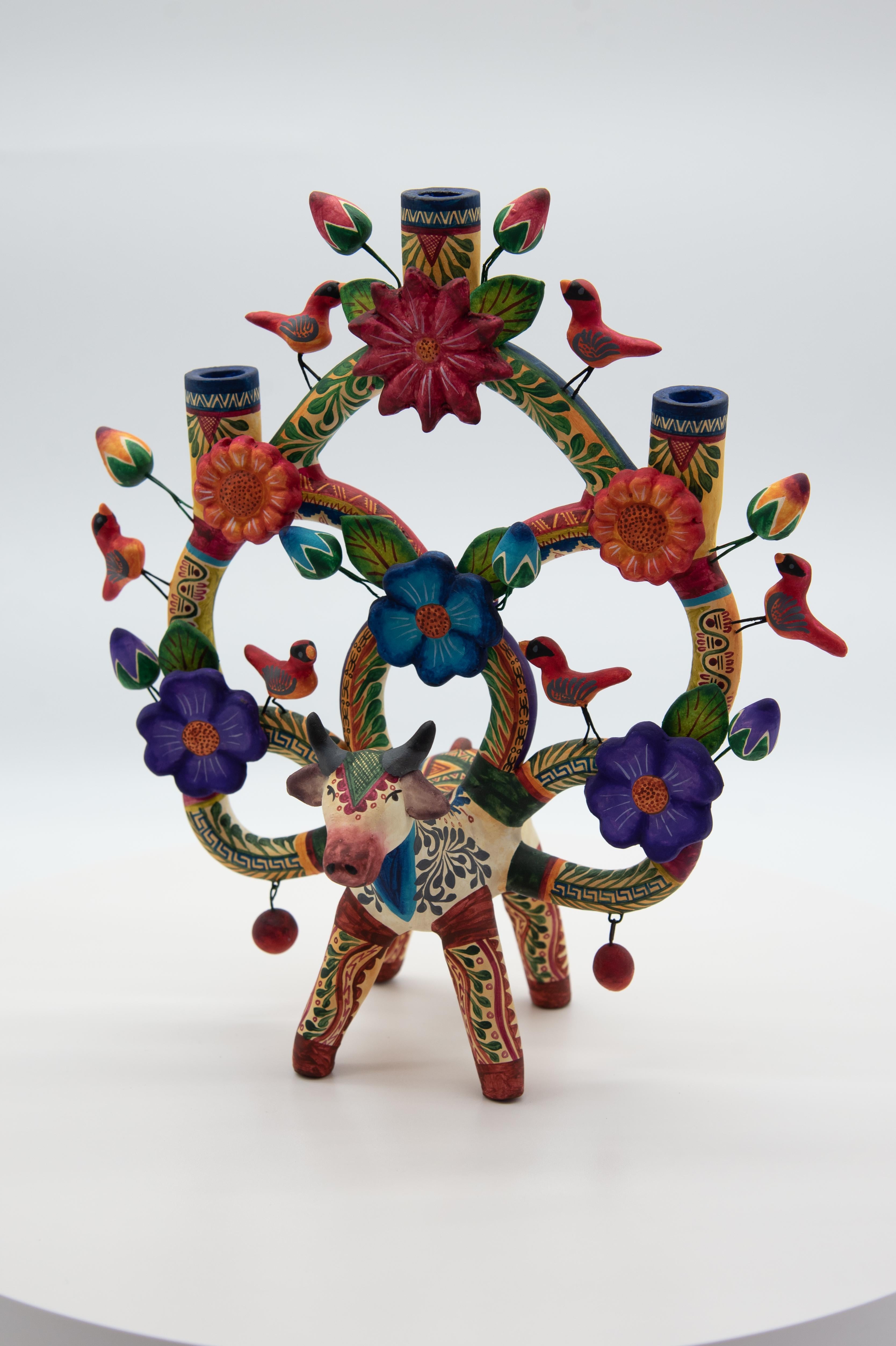 Arte popolare Arbol de la Vida Bull Colorful Ceramic Mexican Folk Art Tree of Life in vendita