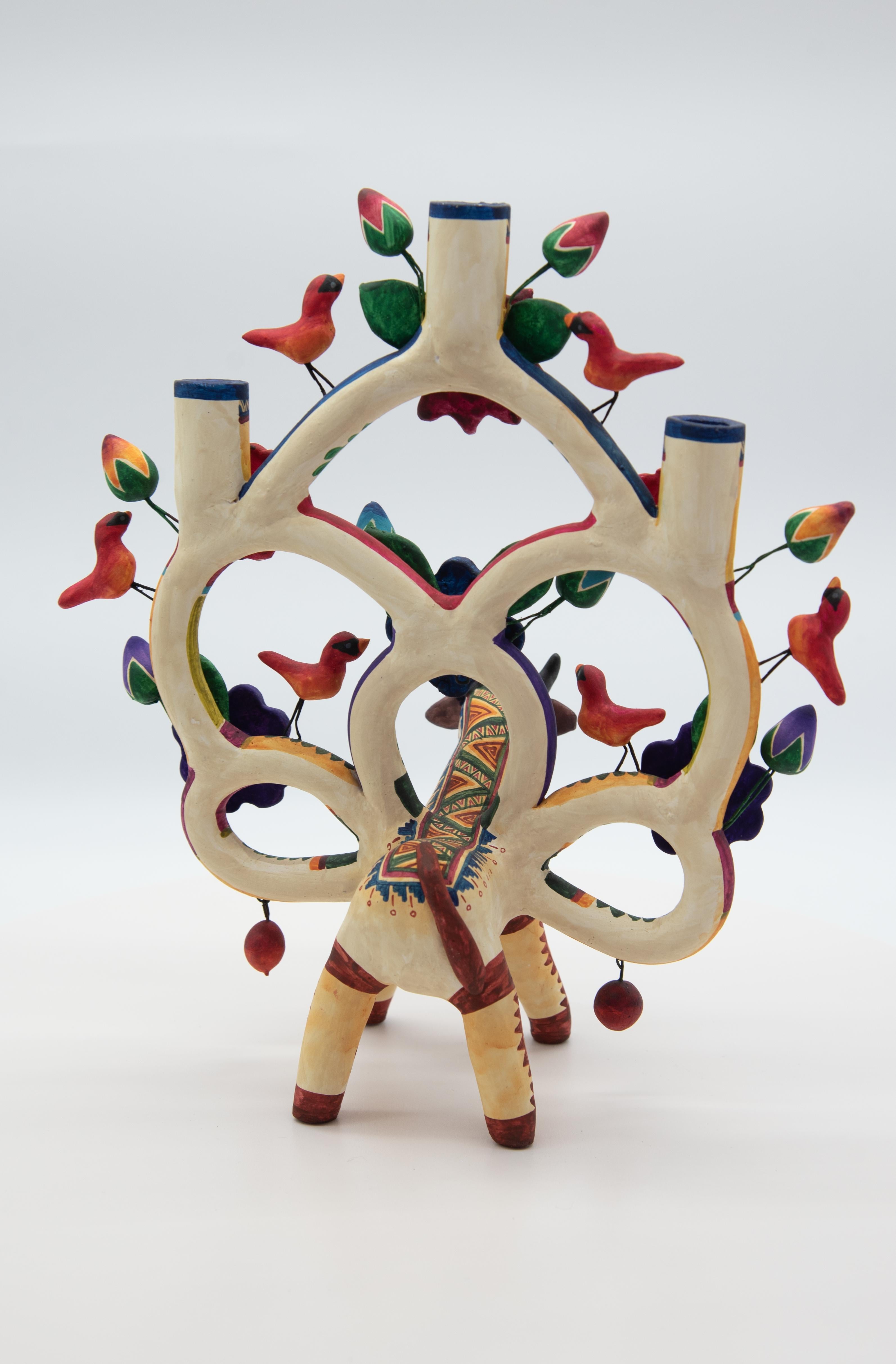 XXI secolo e contemporaneo Arbol de la Vida Bull Colorful Ceramic Mexican Folk Art Tree of Life in vendita