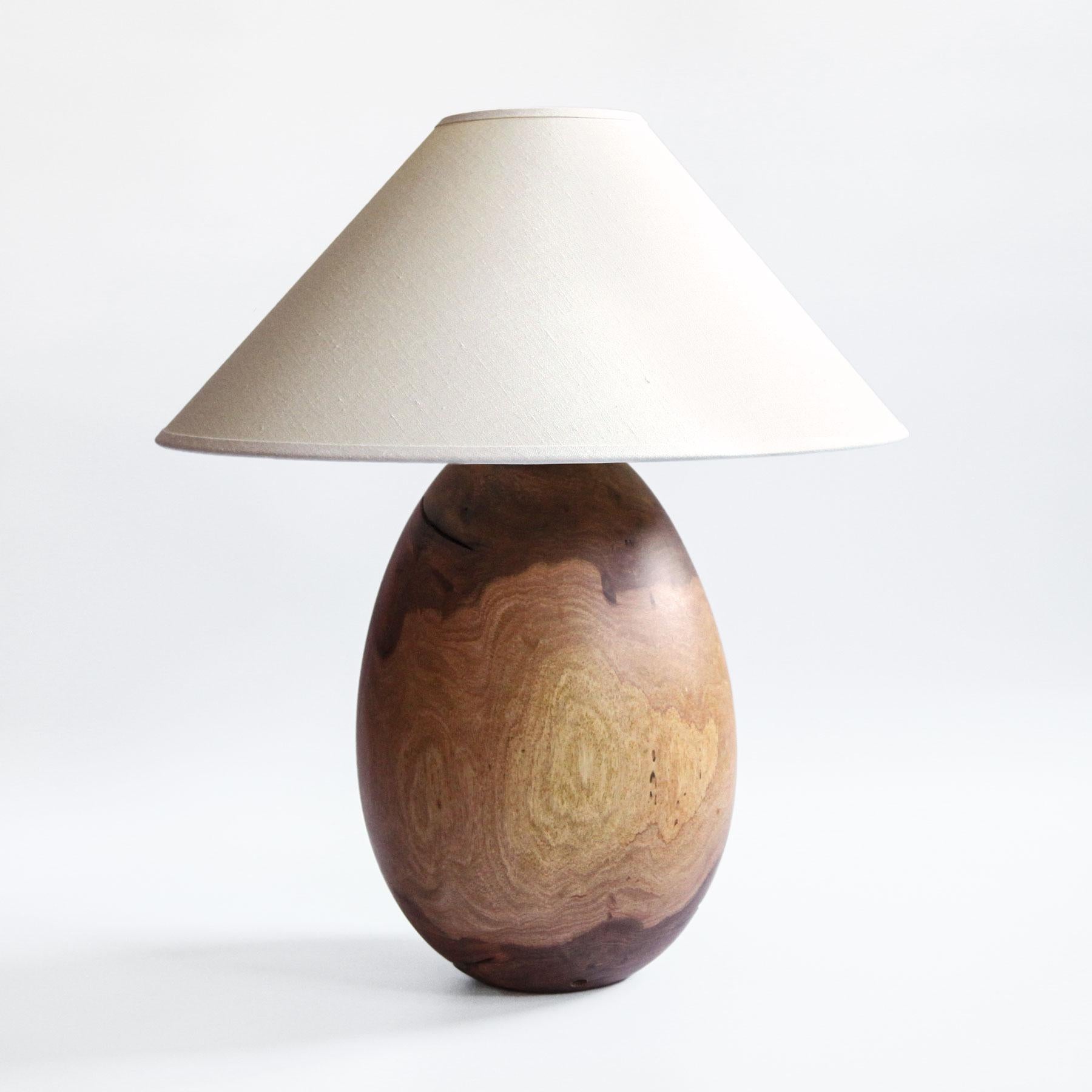 Modern Árbol Table Lamp Collection, Siete Copas Wood L1