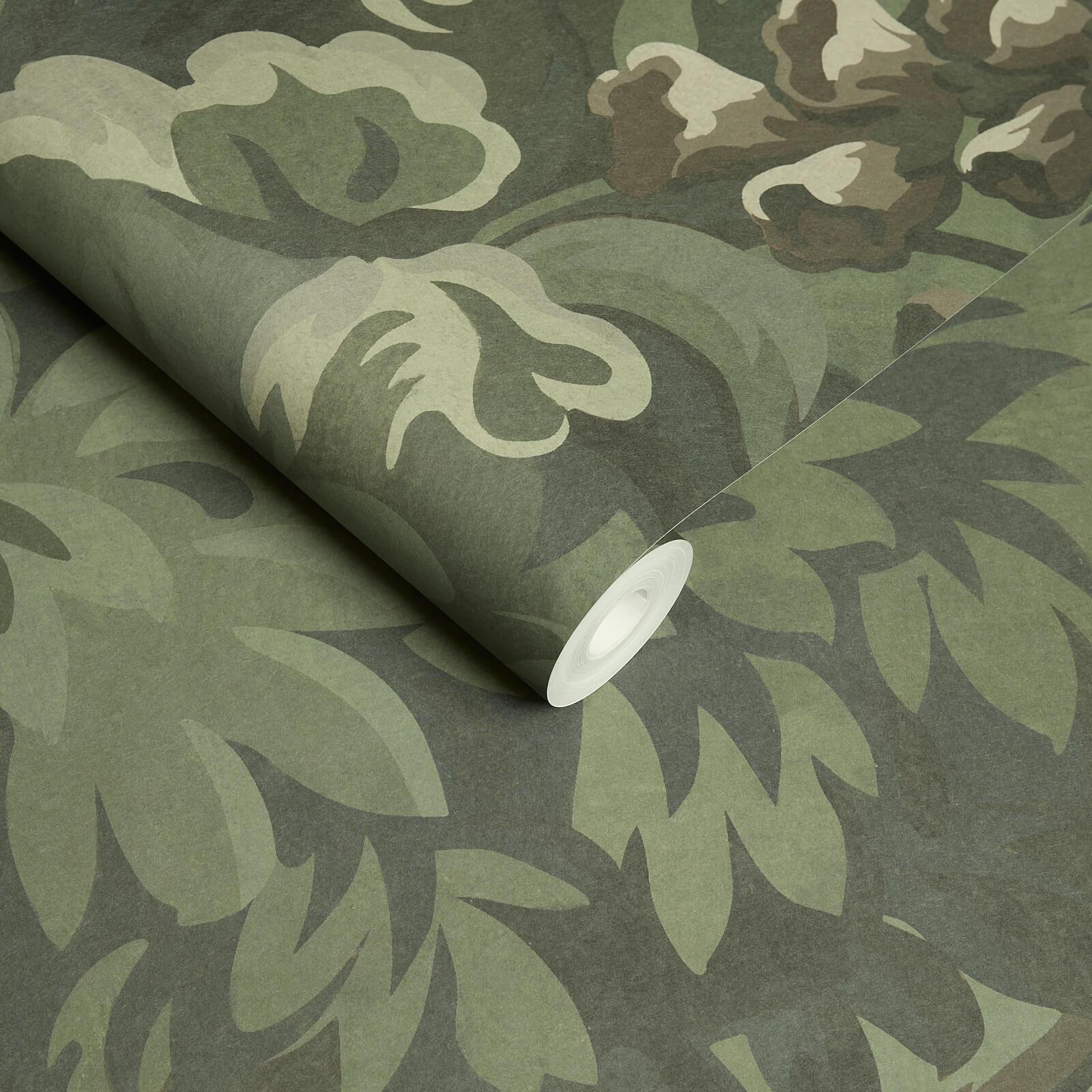 Voyagez dans les délices arboricoles des archives historiques françaises et des tapisseries de verdure du XVIe siècle avec ARBOREA, un papier peint mural vert verdoyant conçu pour apporter une touche de l'ancien monde dans votre maison.

Nos papiers