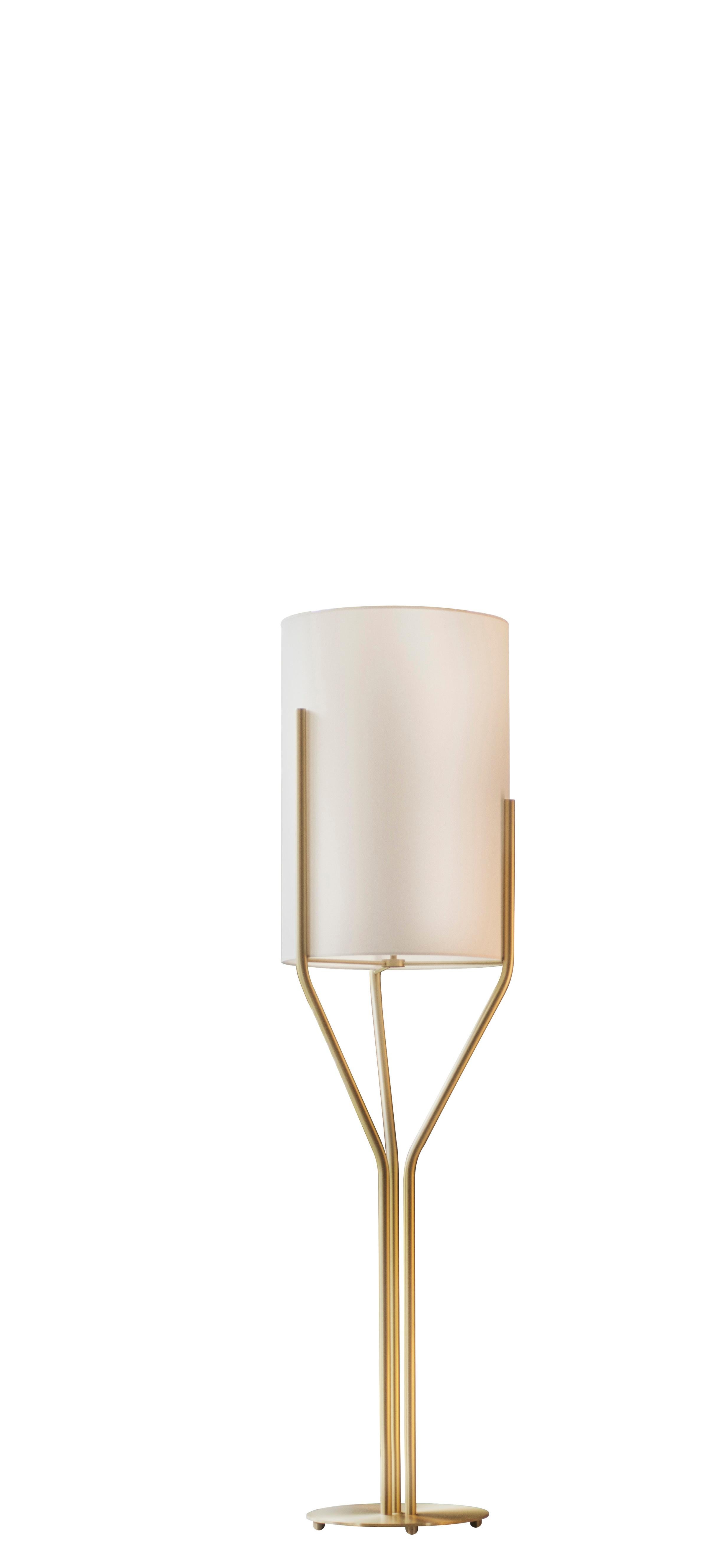 Arborescence XS Satin brass floor lamp by Hervé Langlais
Dimensions: D33 X H125 cm
Materials: Solid Brass, Lampshade Drop Paper® M1, Black textile cable (2m).
Others finishes and dimensions are available.

All our lamps can be wired according