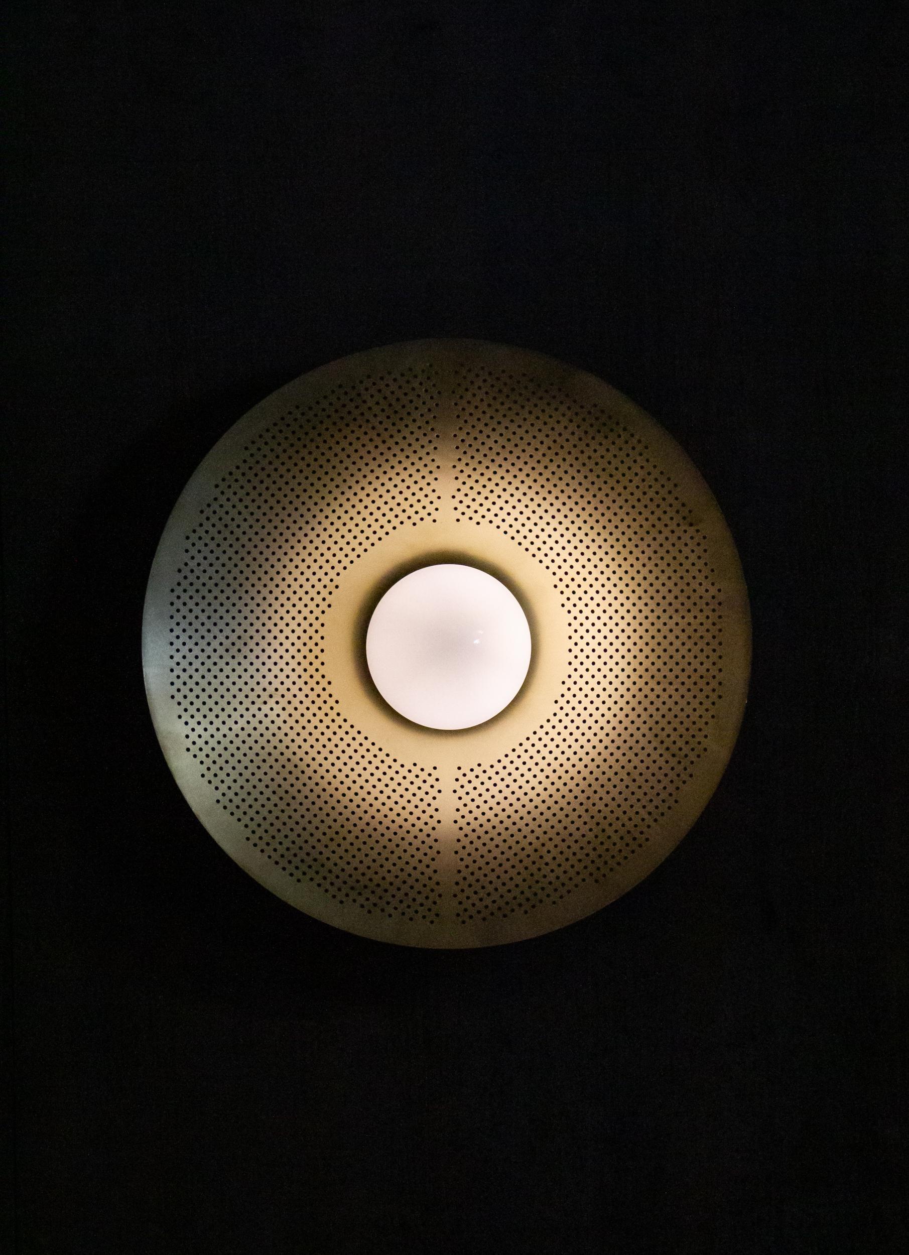 Arbotante Wall Lamp by Federico Stefanovich For Sale 9