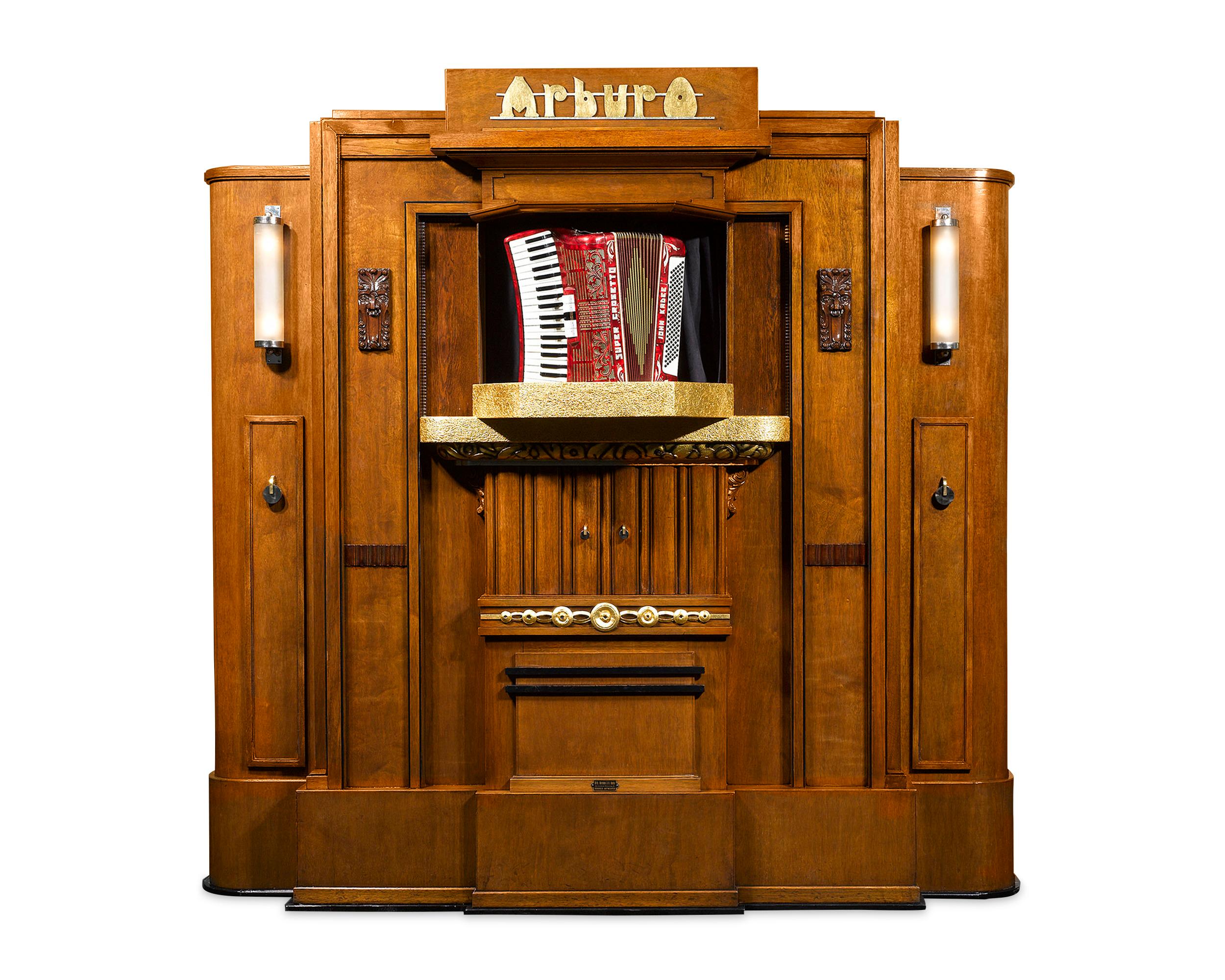 Once a fixture in bustling dance halls, cafés and fairgrounds throughout Belgium and the Netherlands in early to mid-20th century, this incredibly rare, early Orchestrion organ is a masterpiece of automated music. Crafted by the Arburo firm run by