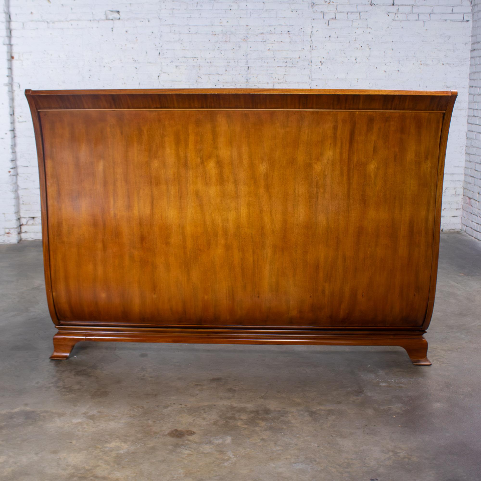 Arbus King Sleigh Bed w/Leather Upholstered Headboard 6000 Series by Henredon im Angebot 2