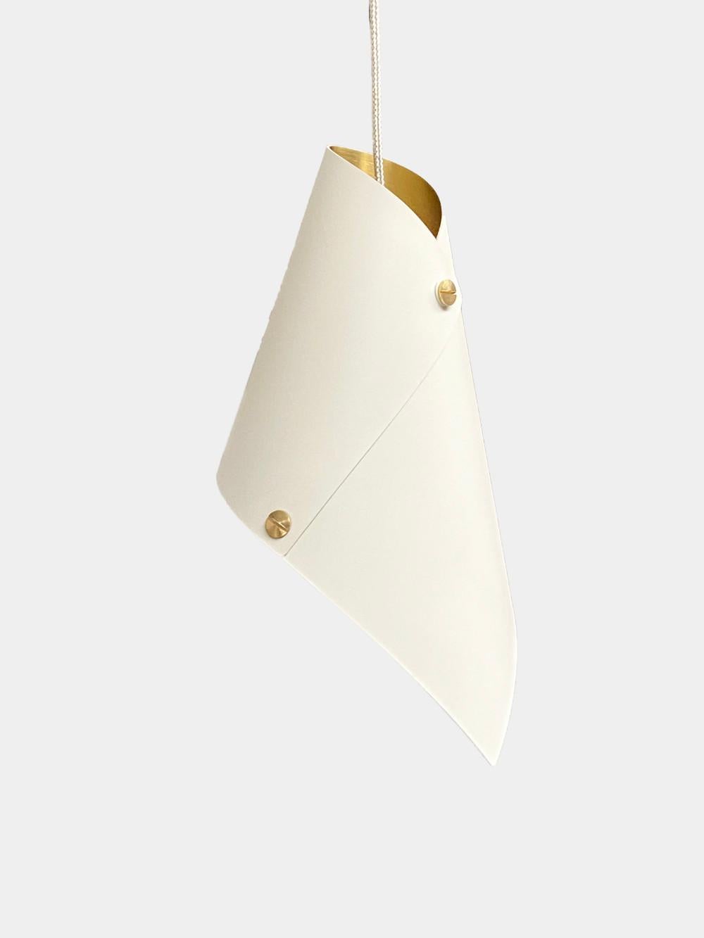 ARC 7 Modern Pendant Light in White and Brushed Brass Made in Britain In New Condition For Sale In London, GB