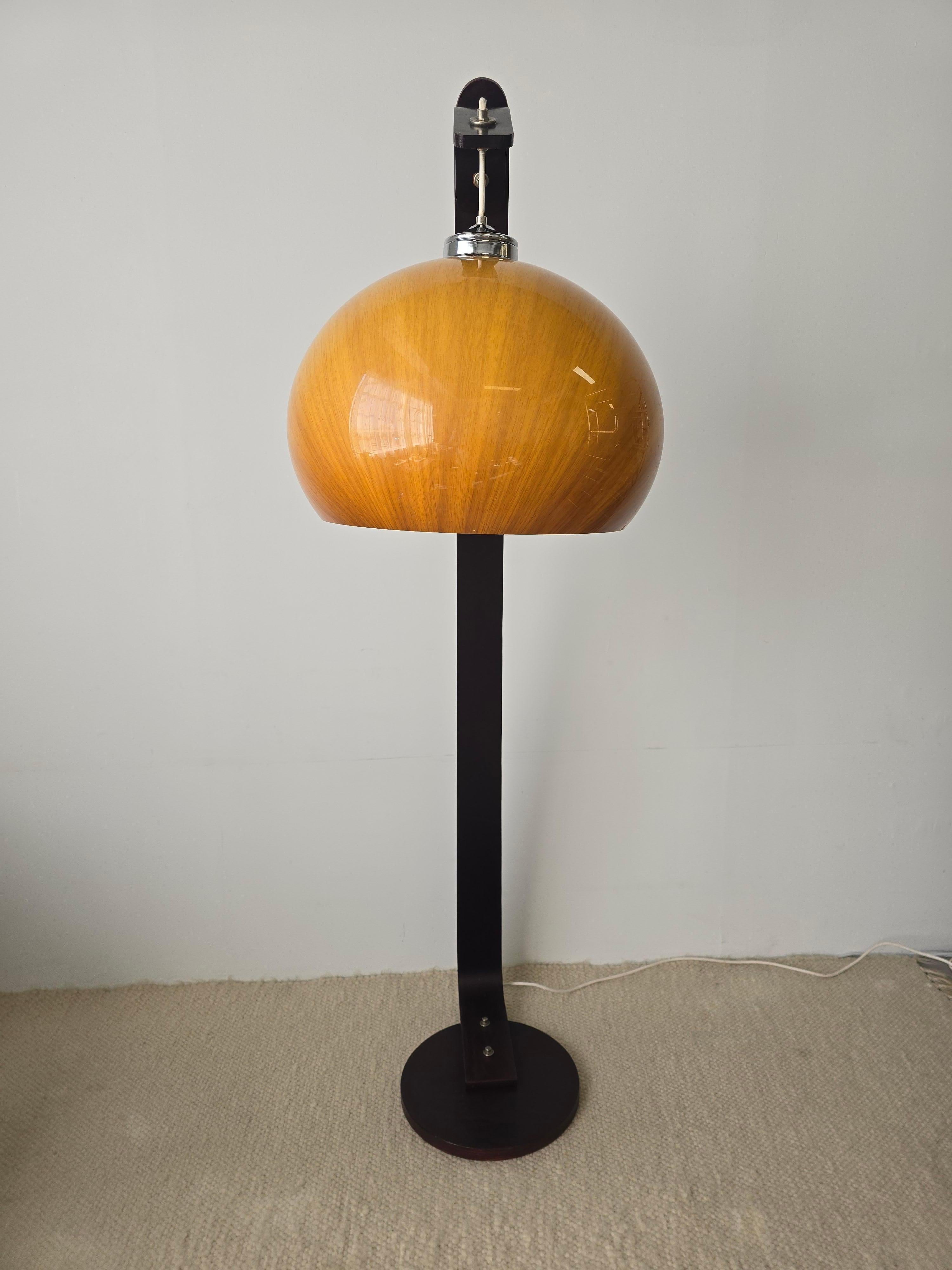 Arc Acrylic and Wood Floor Lamp 5