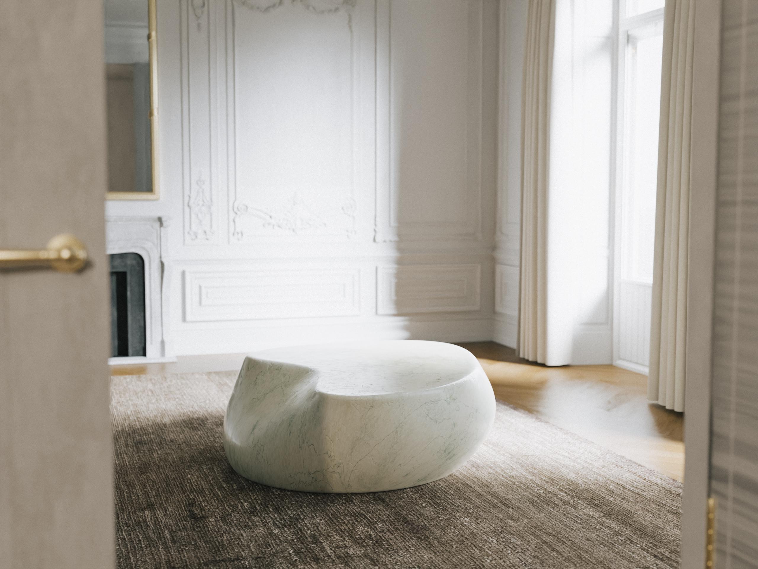 Britannique Table basse Arc de Kris Lamba Studio en vente