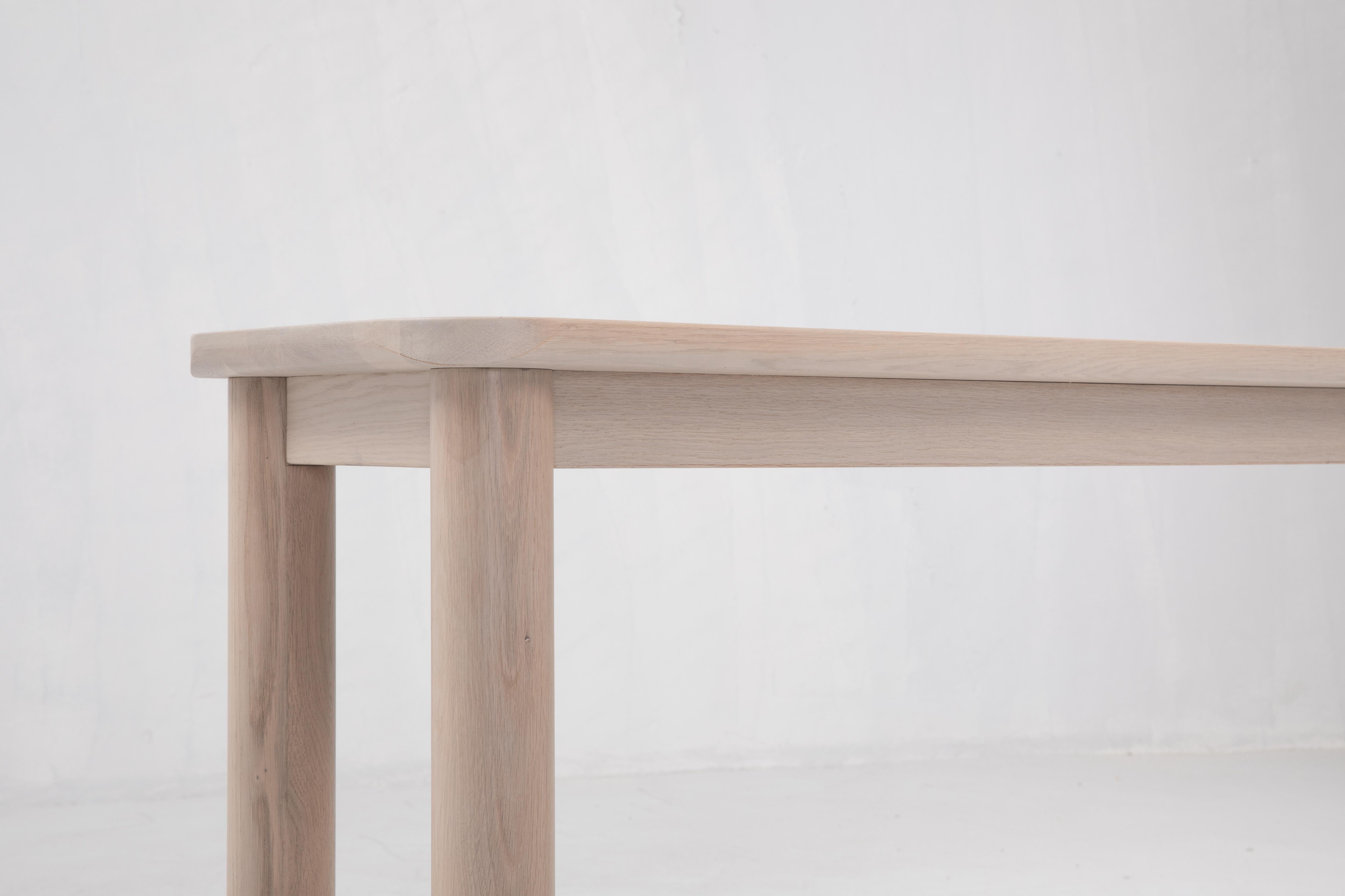 Chinois Console Arc, table console minimaliste nue en bois en vente
