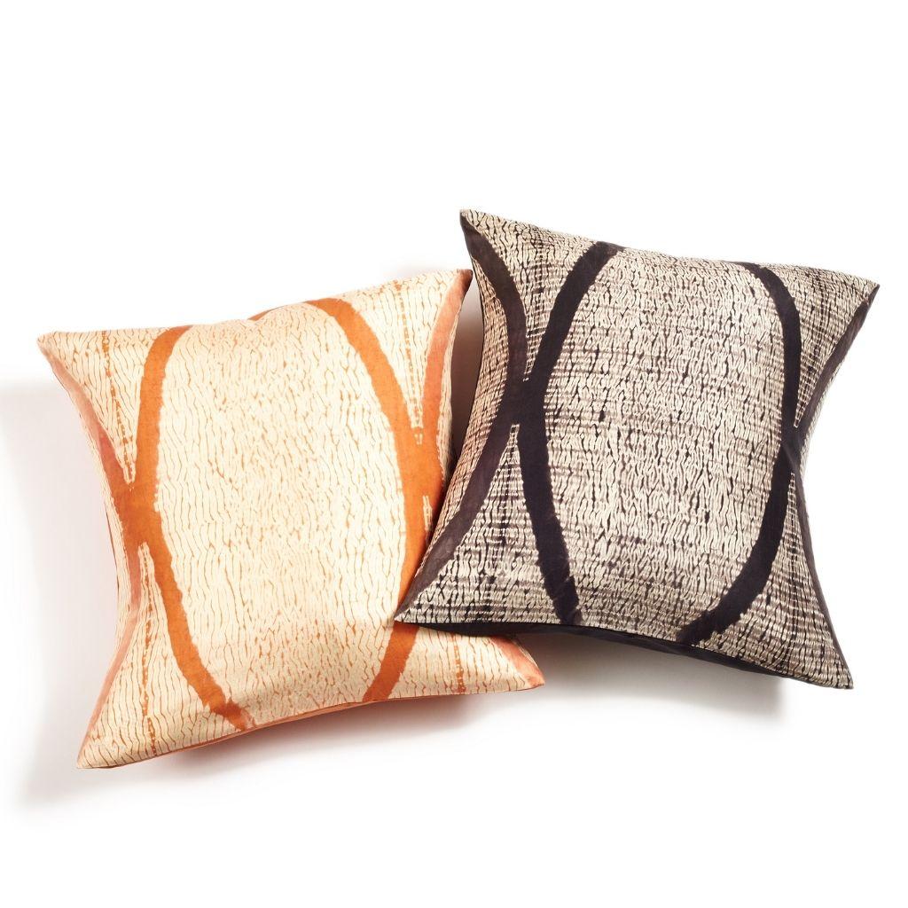 Arc Coral Shibori Silk Pillow For Sale 3