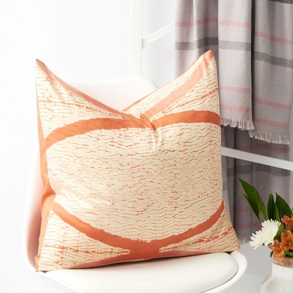 Modern Arc Coral Shibori Silk Pillow For Sale
