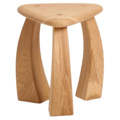 arched curved solid oak wood Arc de Stool '37, handmade 3 legs