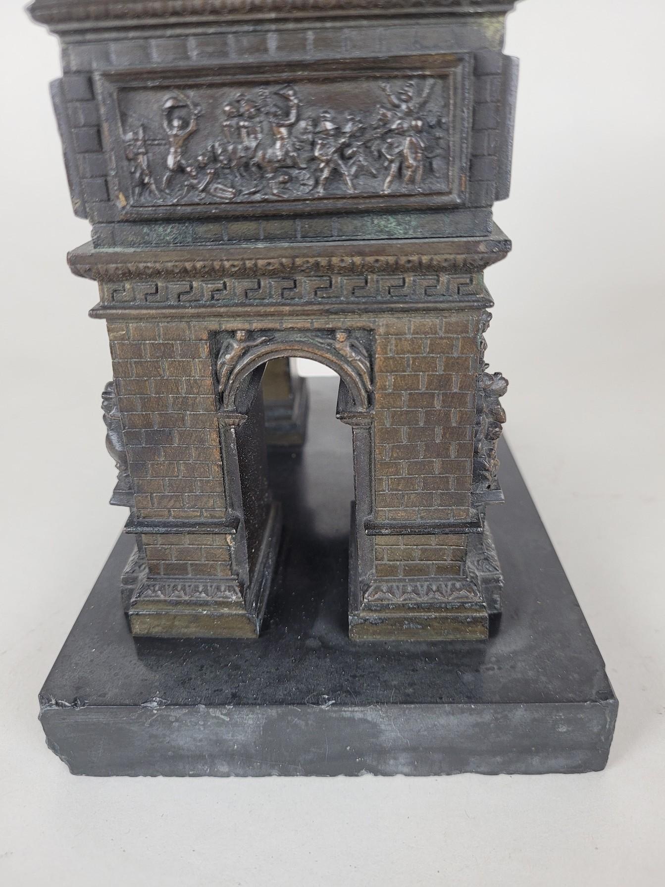 Arc De Triomphe And Vendôme Column, Bronze, 19th Century In Good Condition For Sale In MARSEILLE, FR