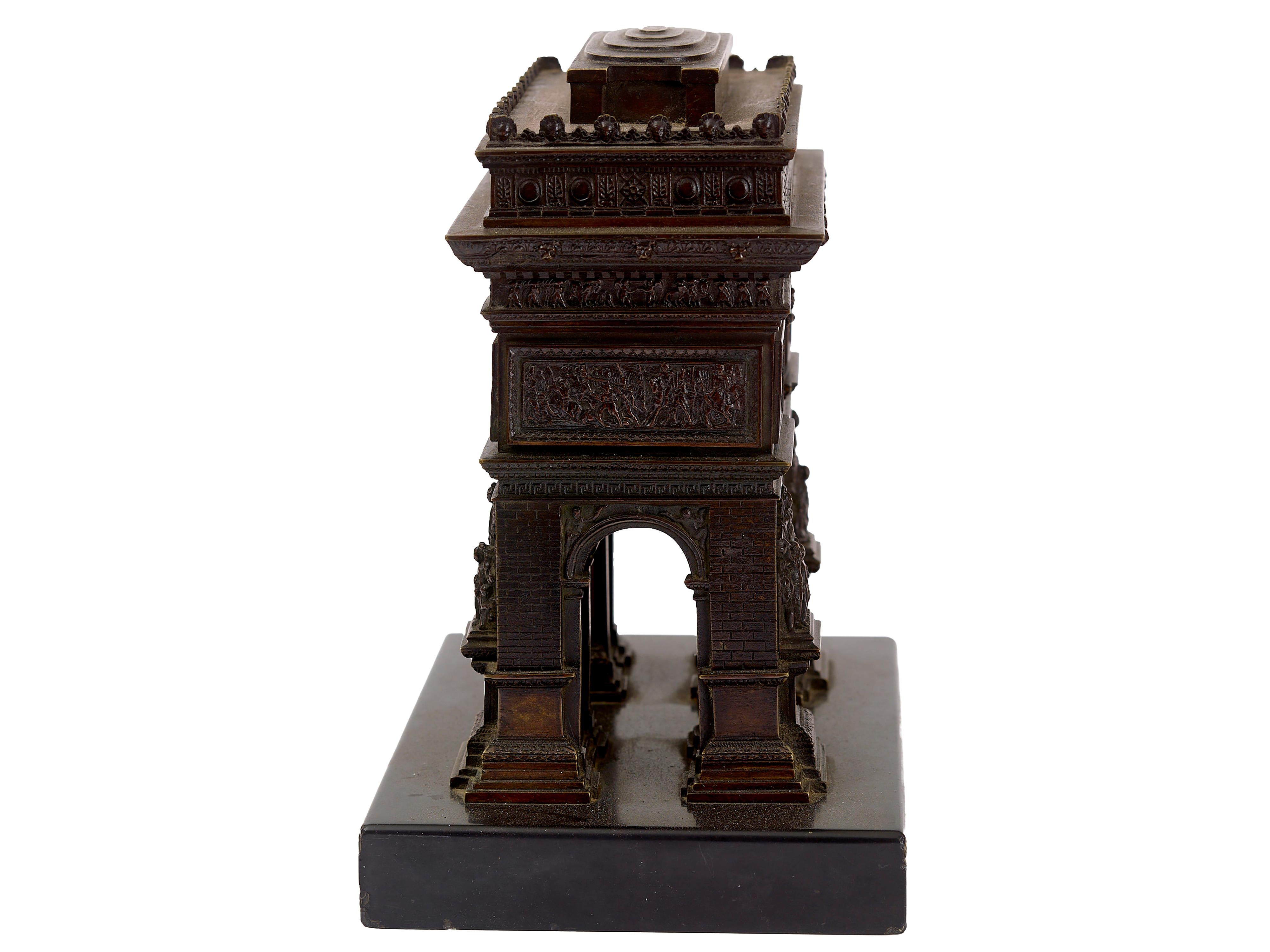 European Arc de triumph model in bronze For Sale