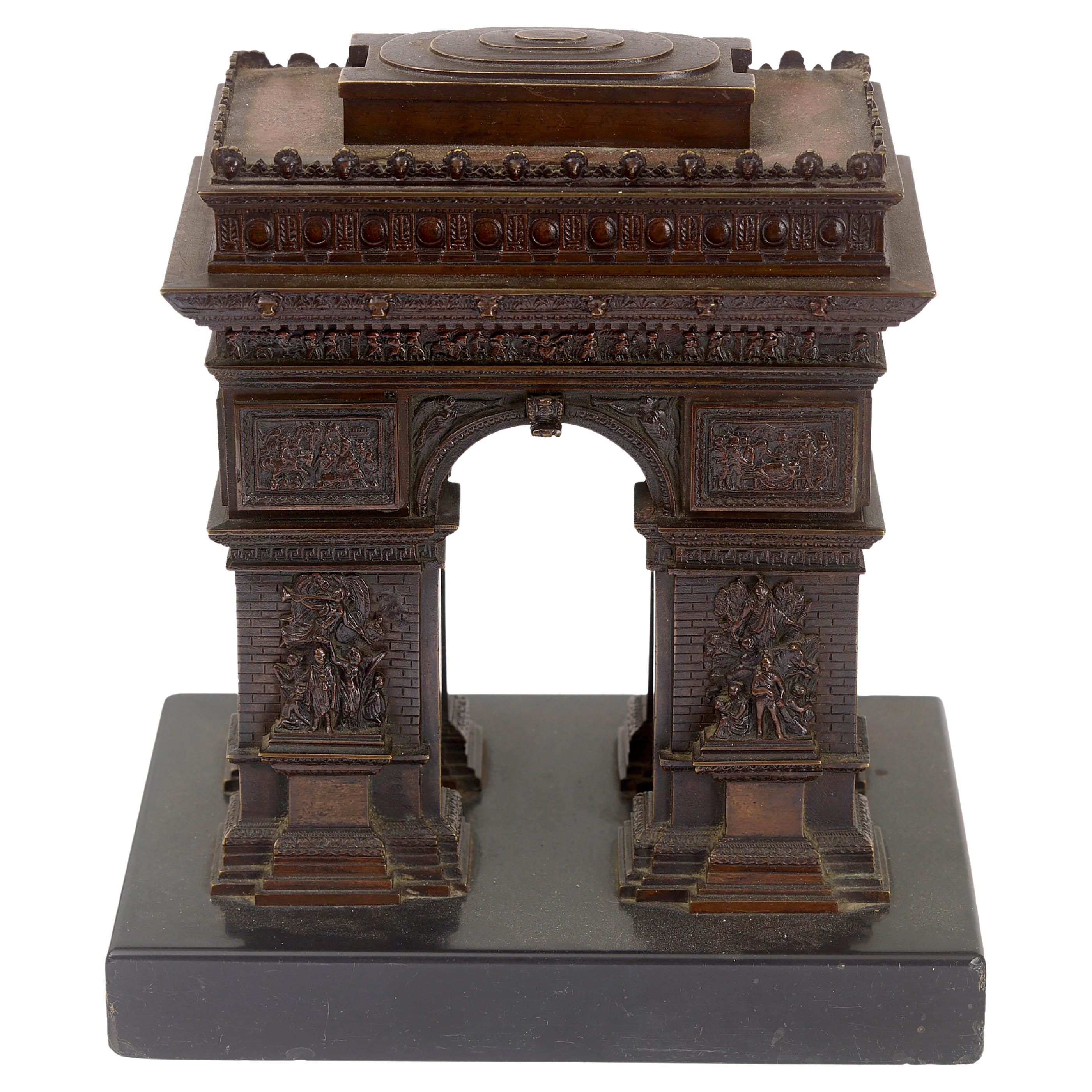 Arc de triumph-Modell aus Bronze