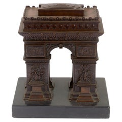 Arc de triumph model in bronze