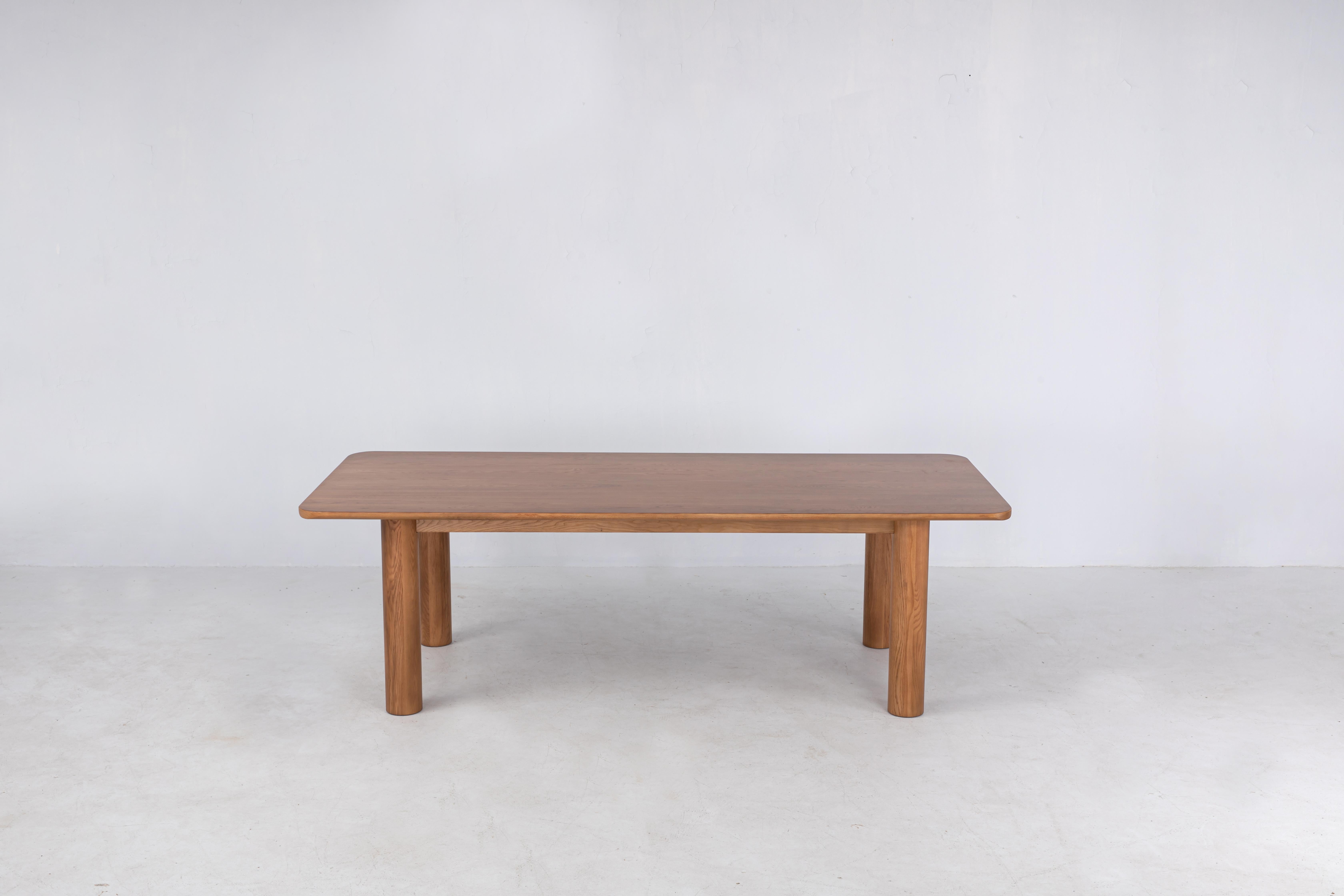 Table de salle à manger Arc, nue, 76