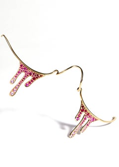 Arc-en-Ciel Lacrima Face Jewel in 18k Gold and Pink Sapphires by Moncomble Paris